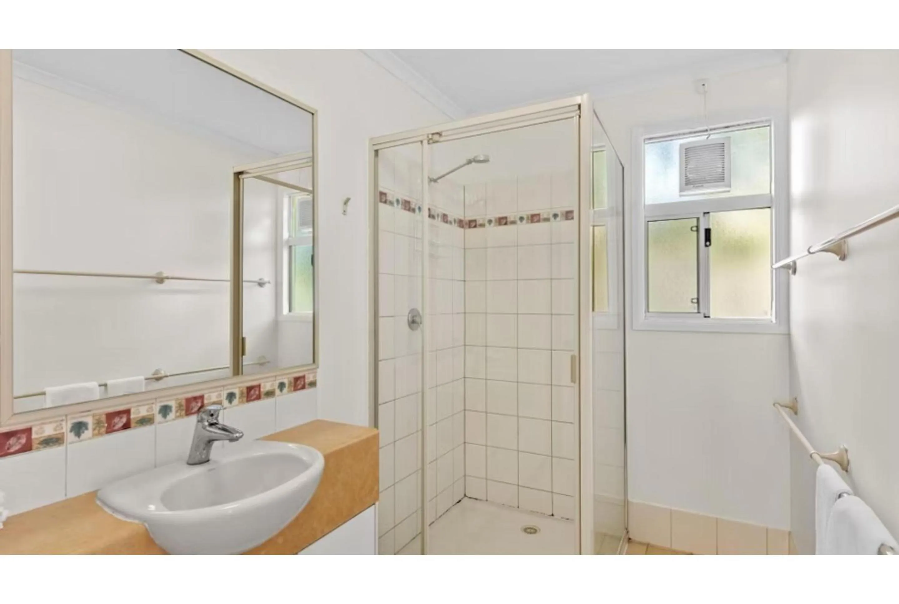 Bathroom in Discovery Parks - Woodman Point