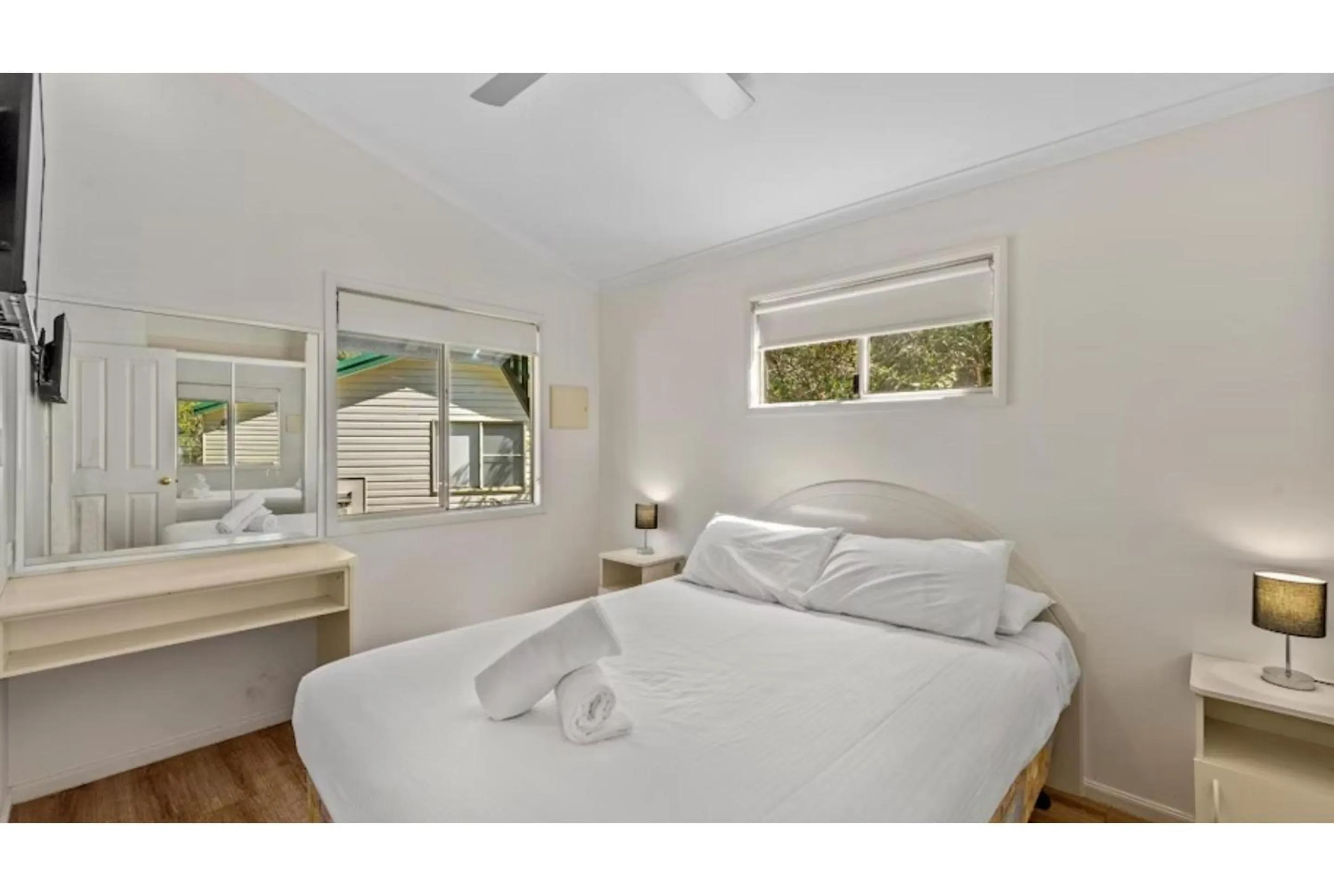 Bedroom, Bed in Discovery Parks - Woodman Point