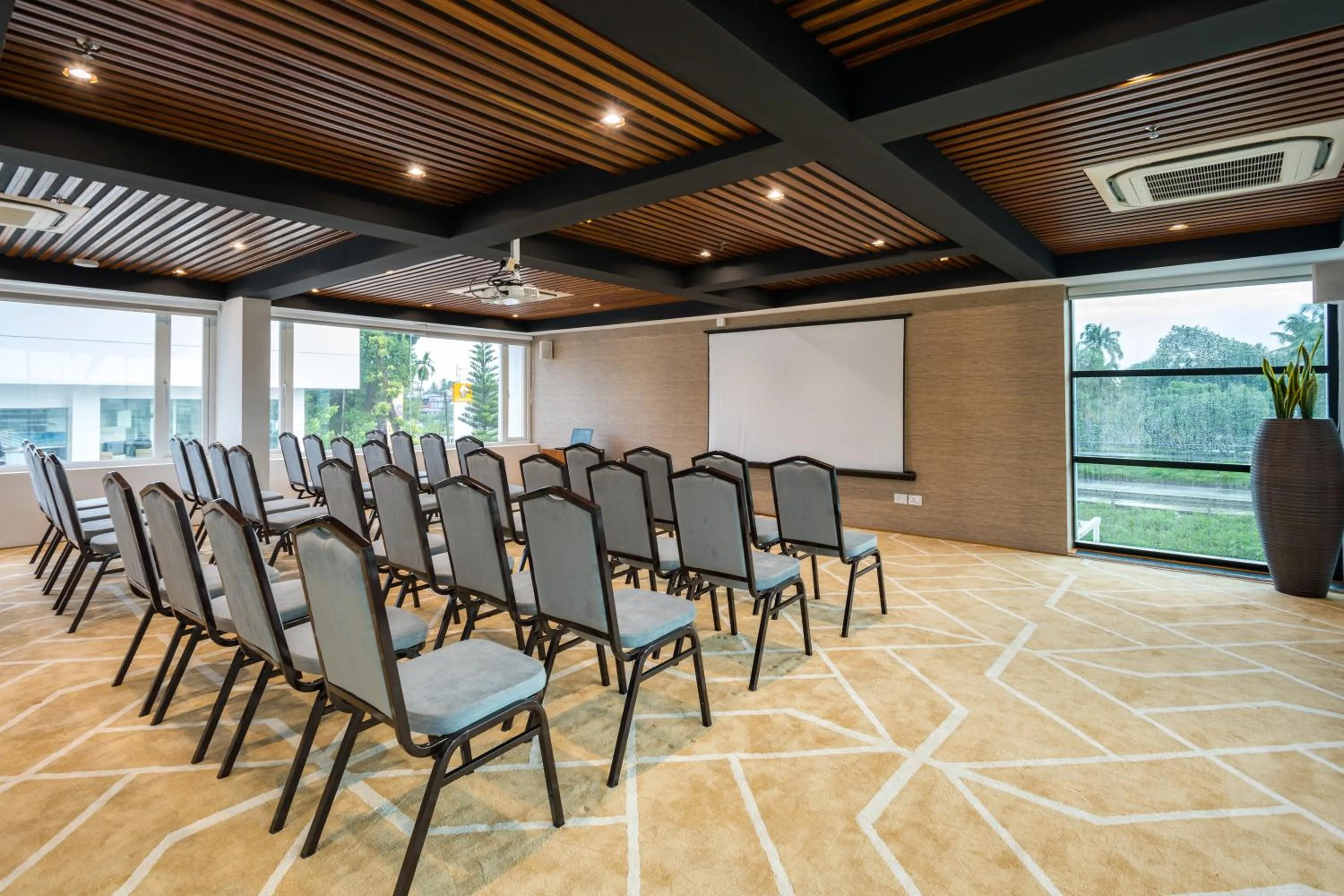 Sugar Business Hotel