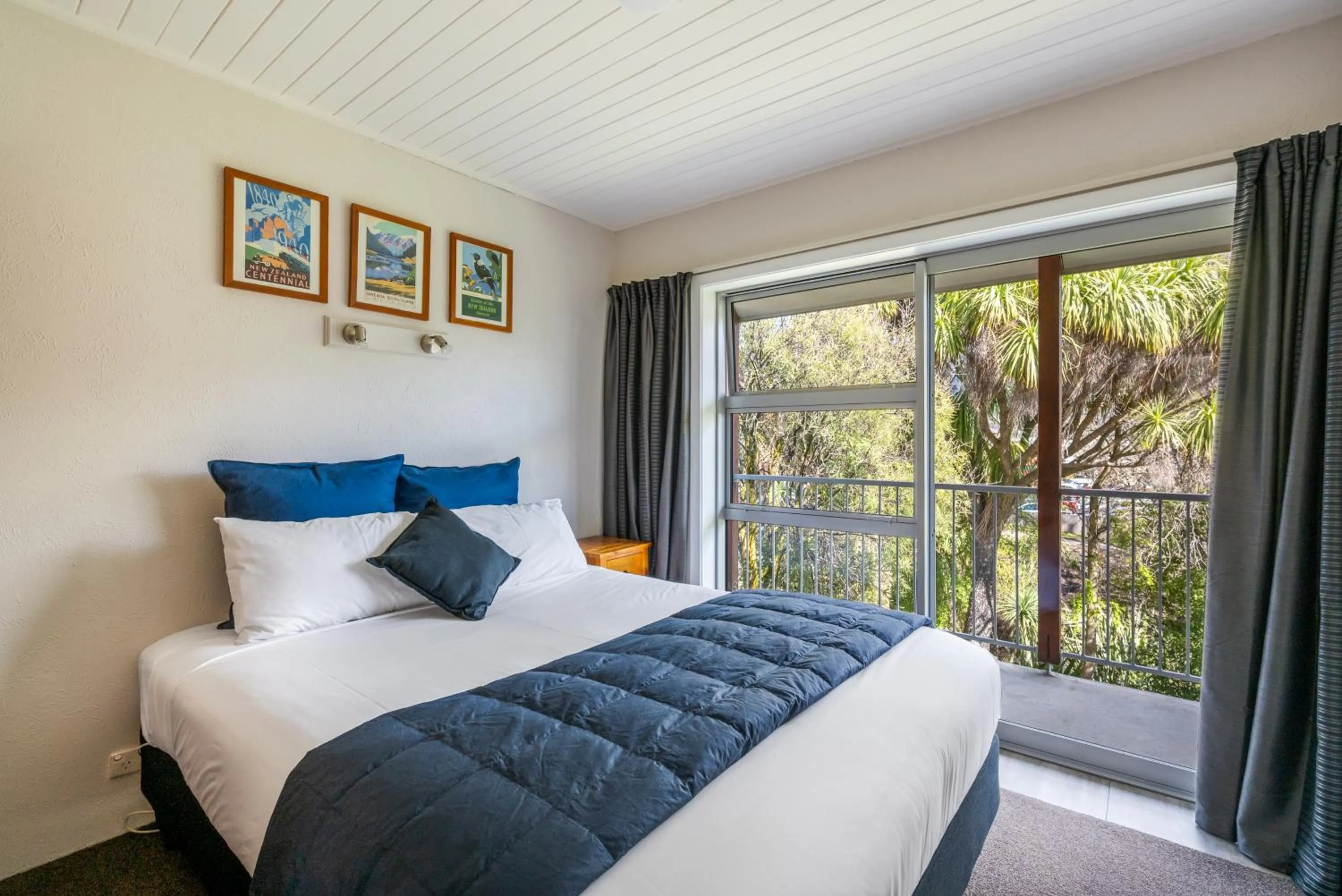 Bedroom, Bed in ASURE Brookvale Motel