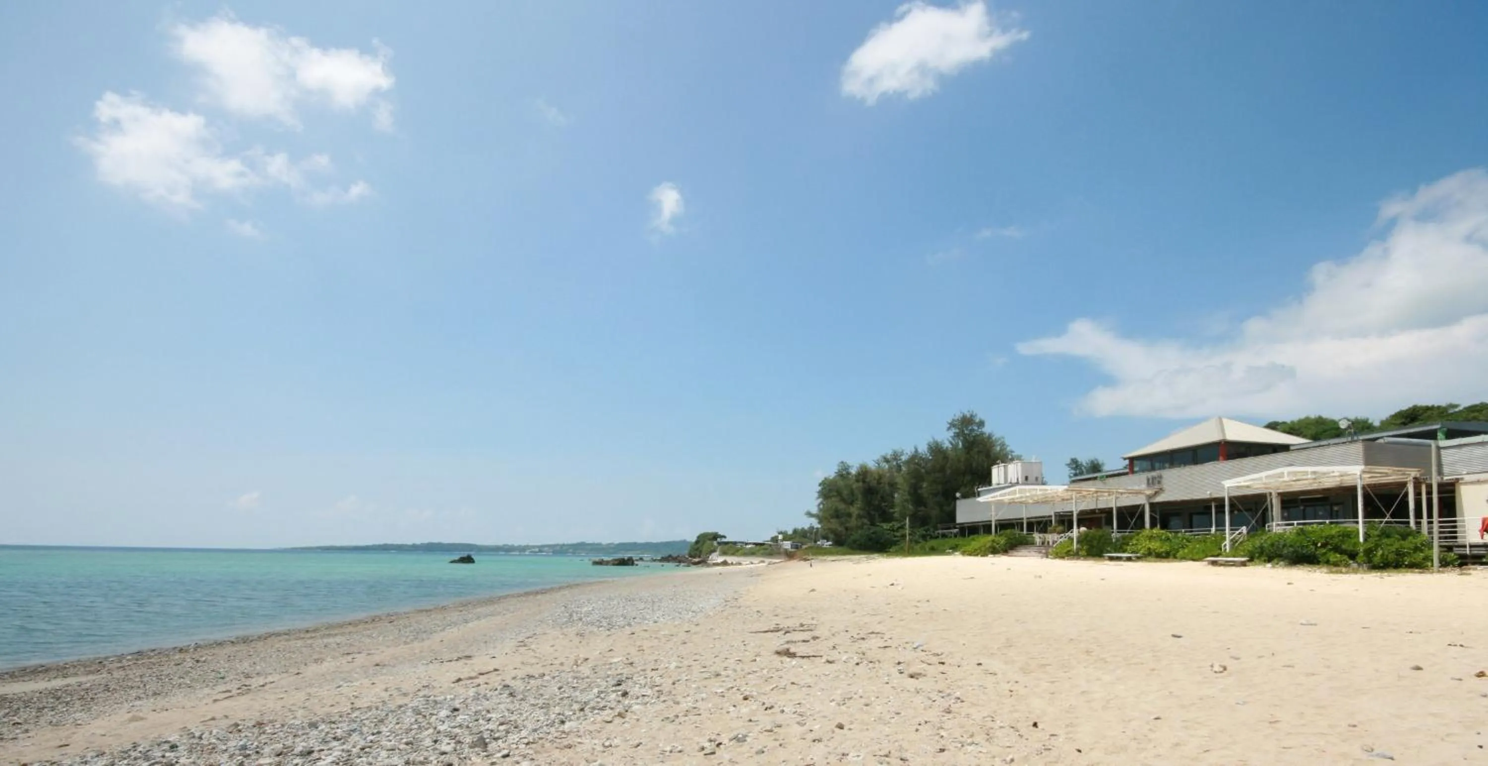 Facade/entrance in Hotel & Restaurant On the Beach Lue