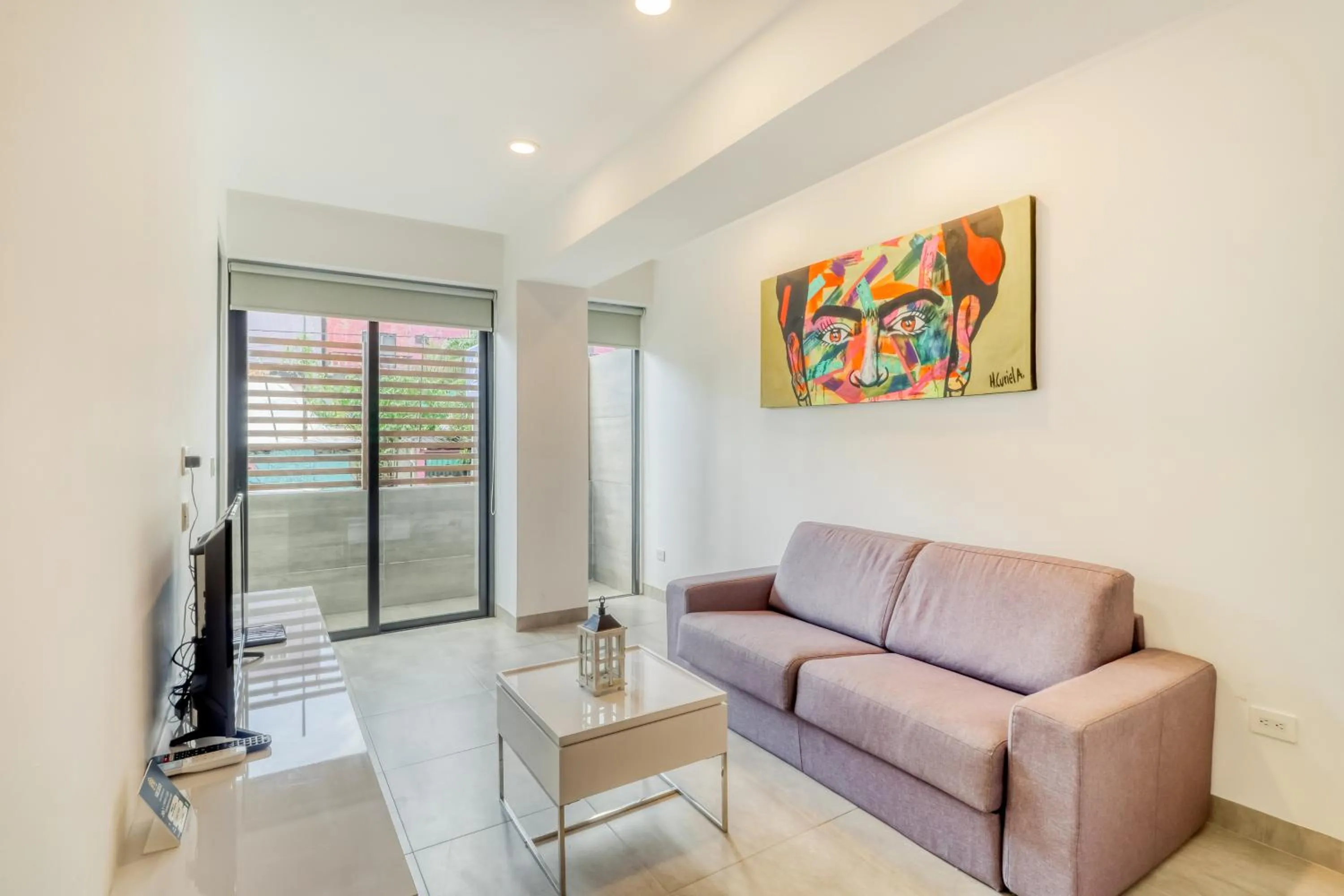 Icono Playa Condos, B307