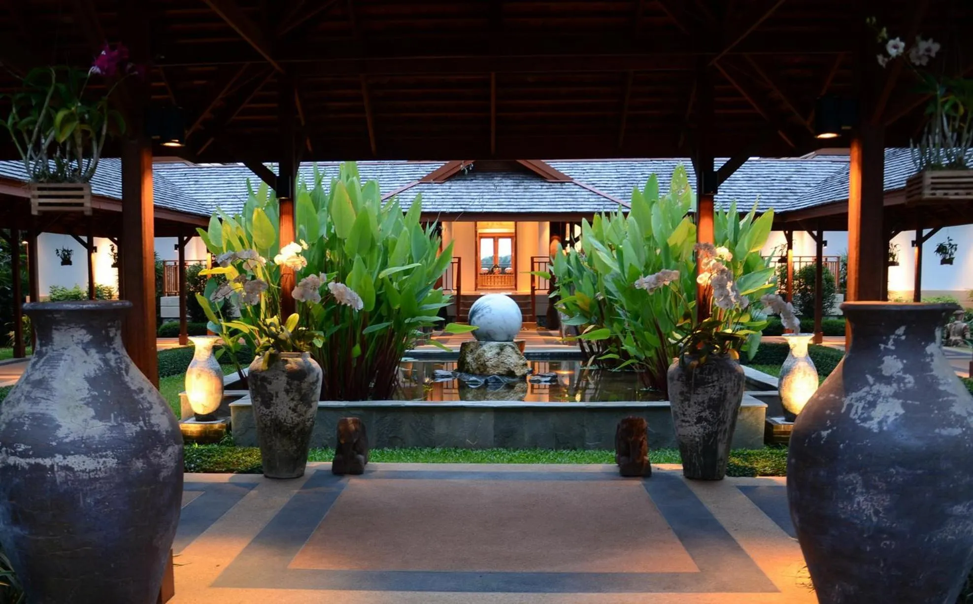 Property building in Pa Sak Tong