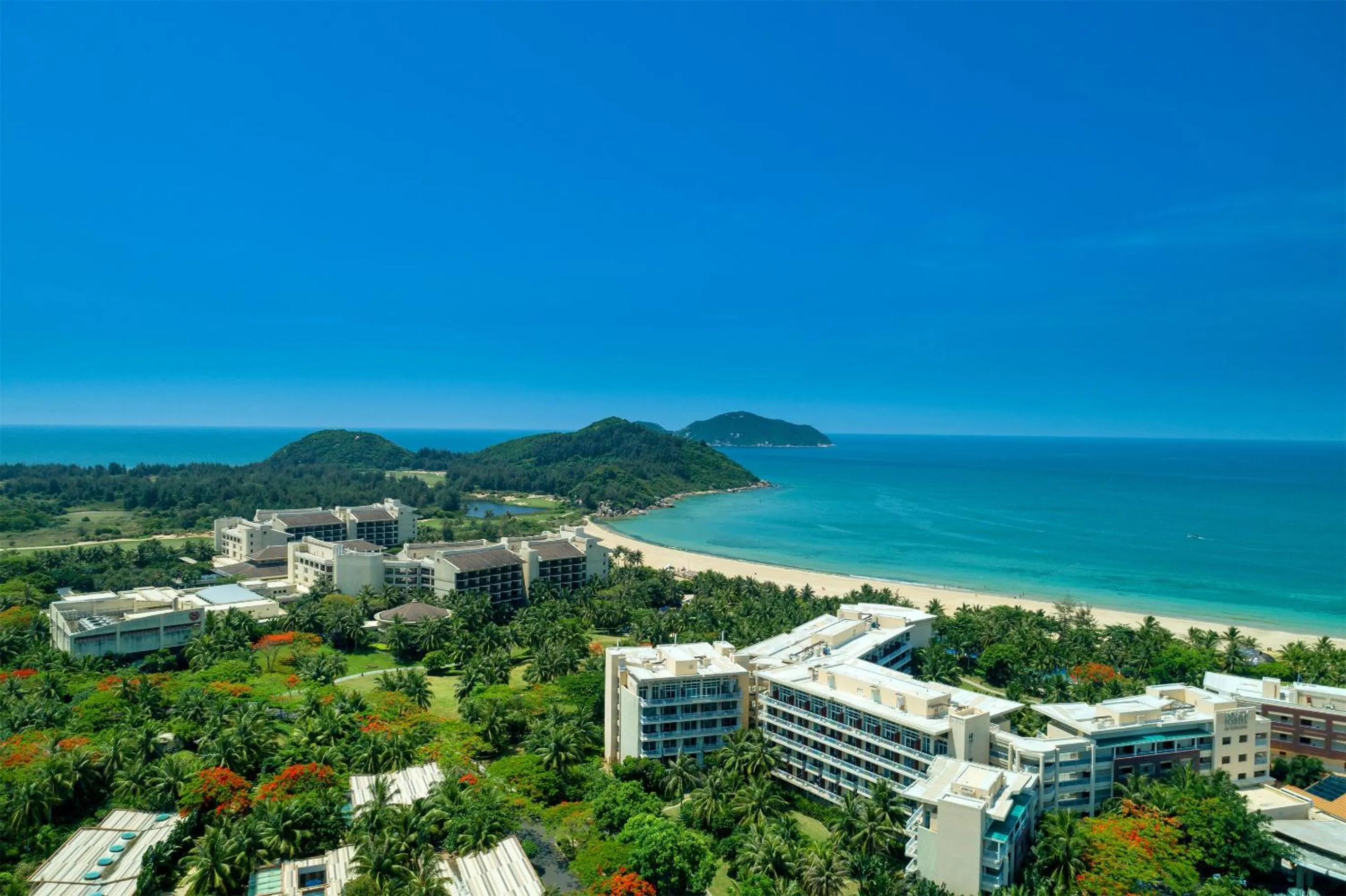 Property building in Four Points by Sheraton Shenzhou Peninsula Resort