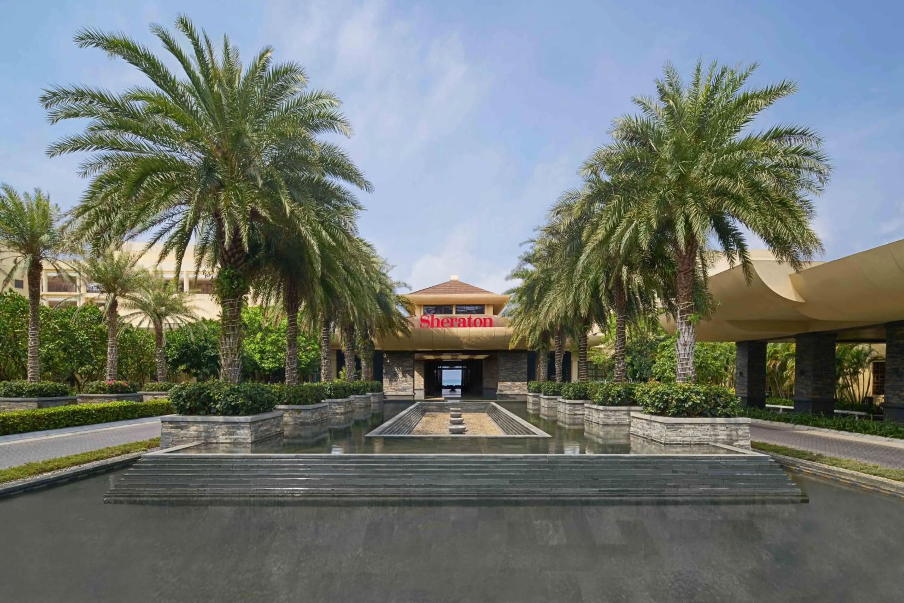 Property building in Sheraton Shenzhou Peninsula Resort