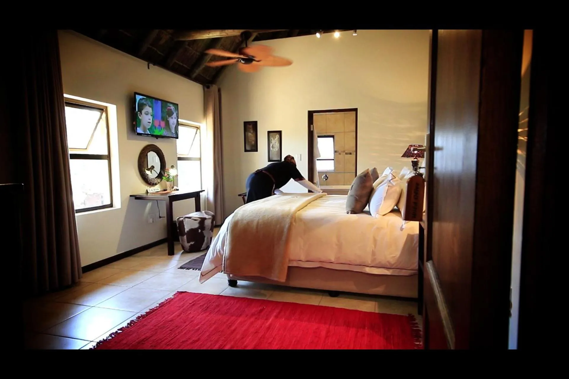 Bed in Blue Hills Lodge