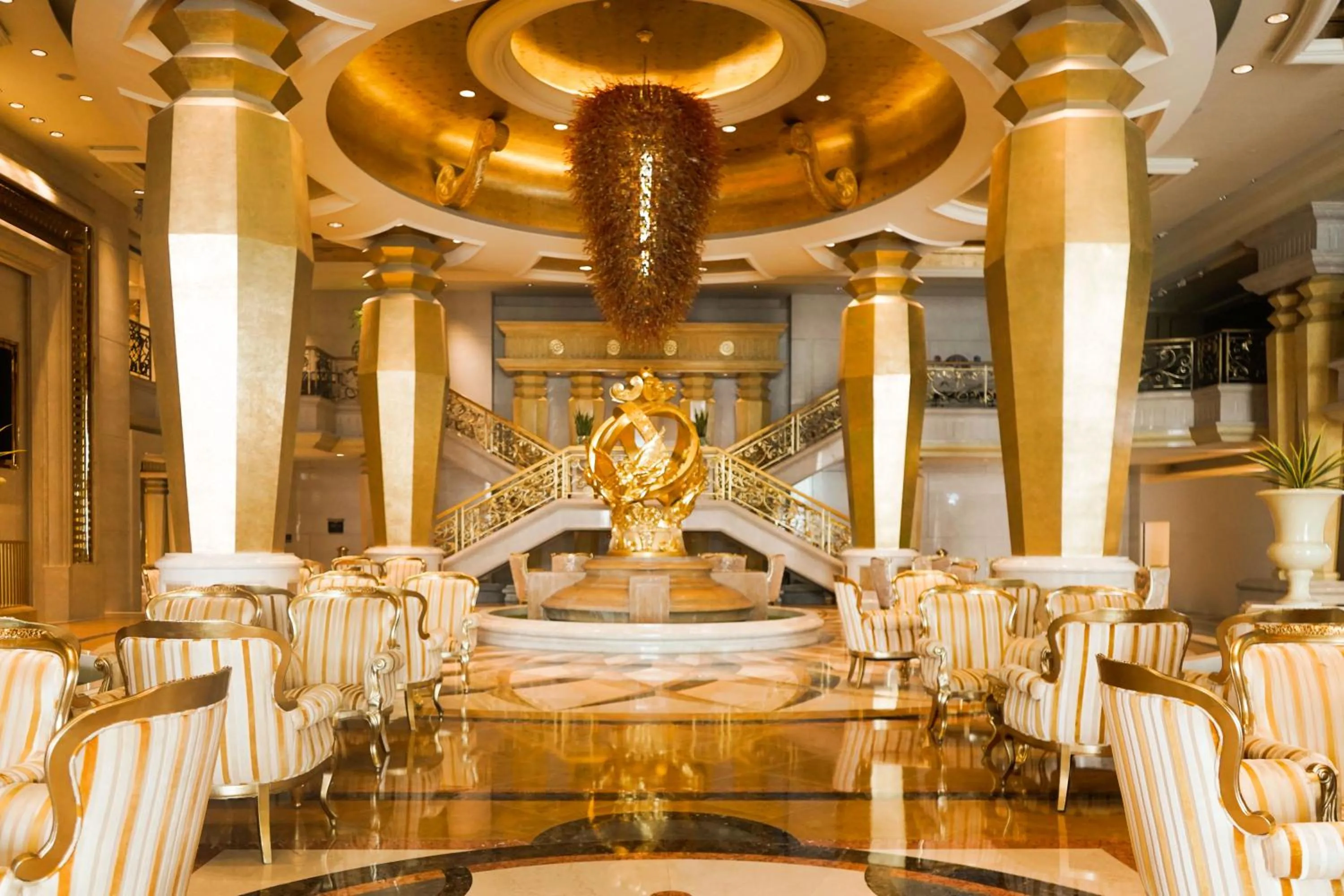 Restaurant/places to eat in Sheraton Chongqing Hotel