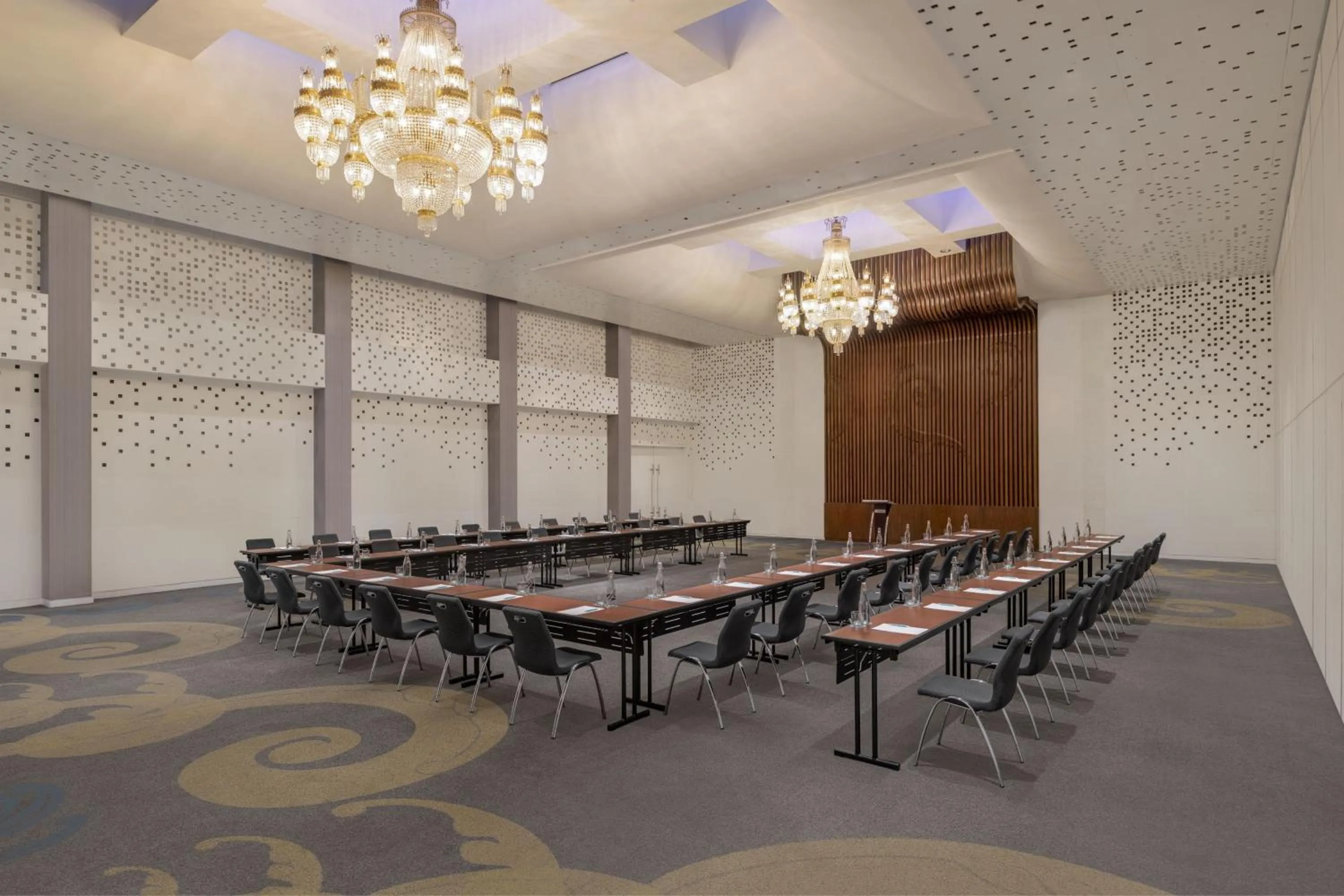 Meeting/conference room in Le Meridien Jakarta