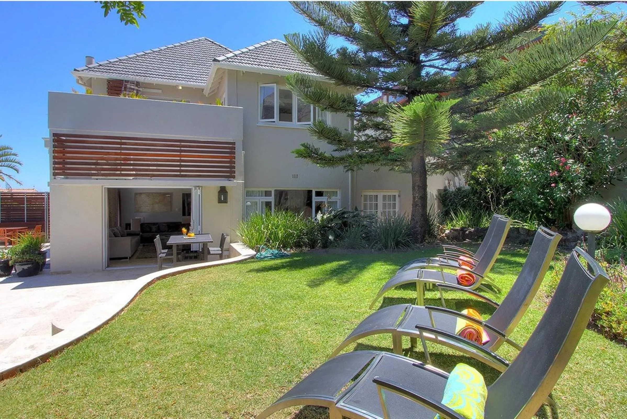 Patio in Vetho Villa