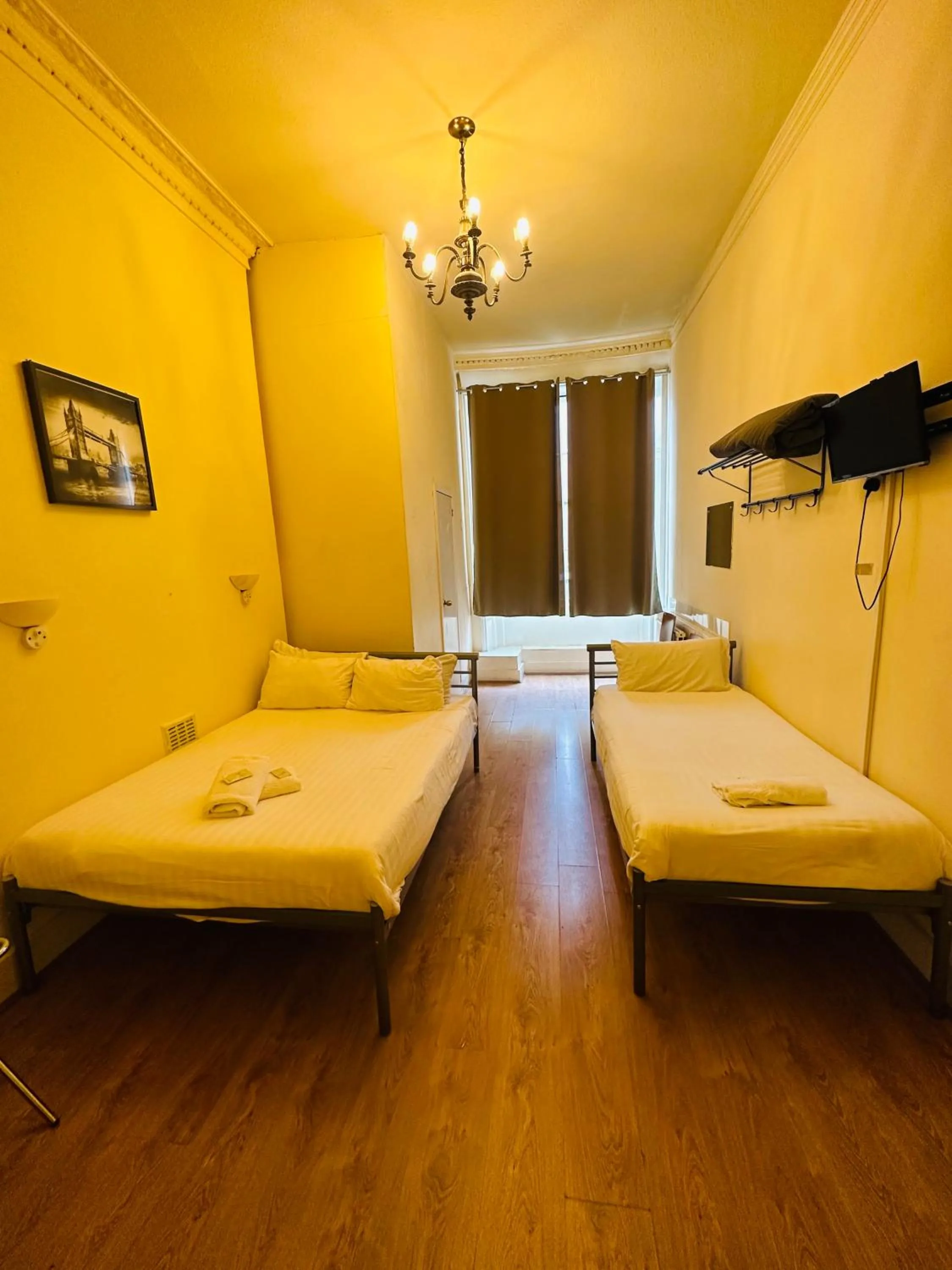 Bedroom, Bed in Thanet Hotel Annex