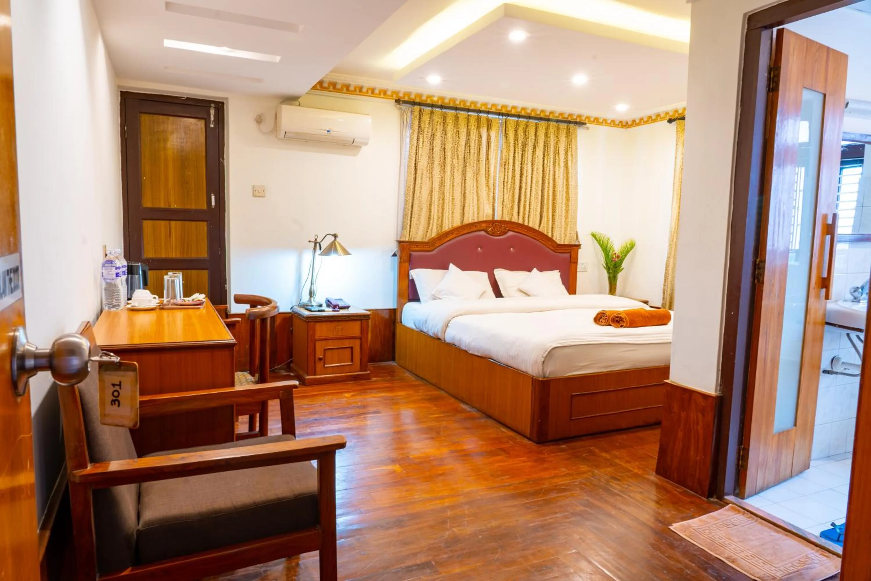 Bed in Hotel Ganesh Himal