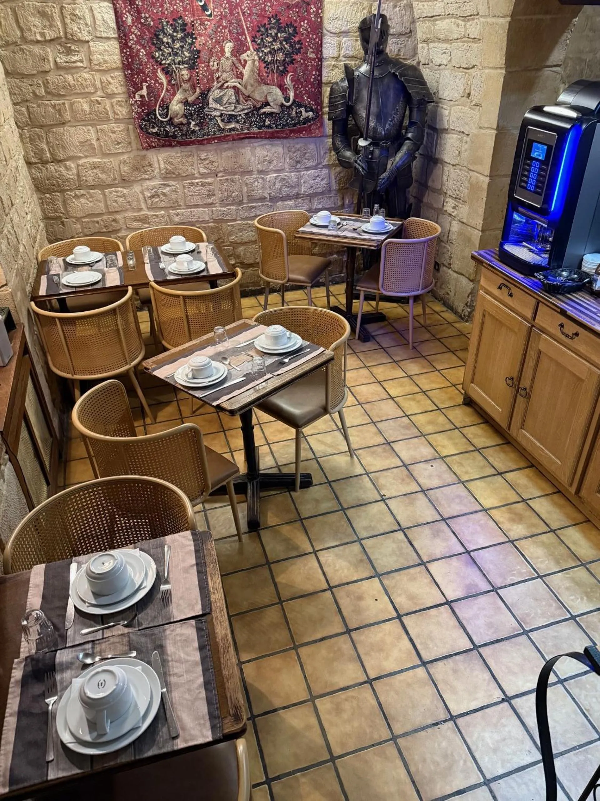 Breakfast in Hotel Richmond Gare du Nord