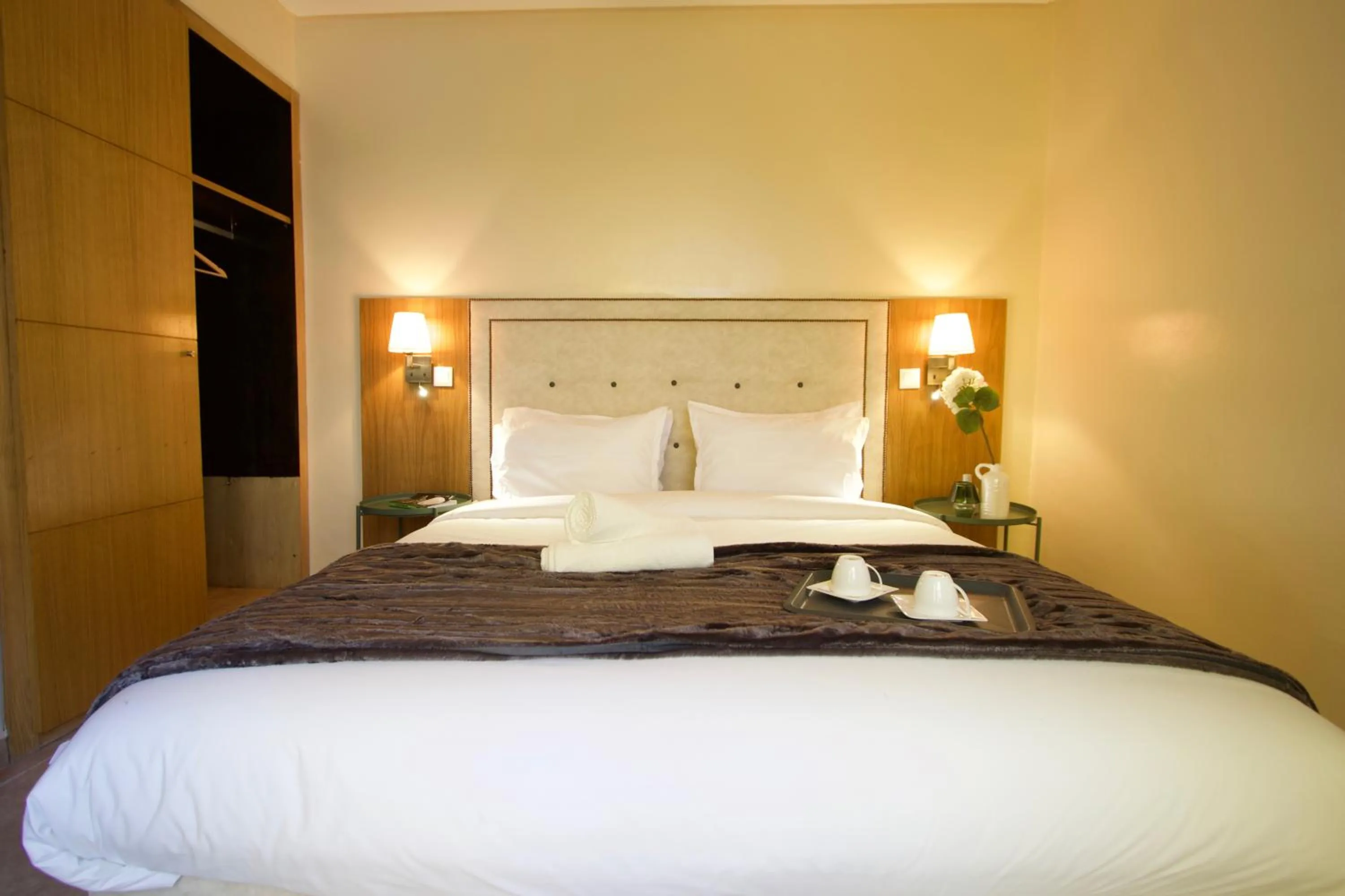 Bed in Suite Loc Suite & Spa