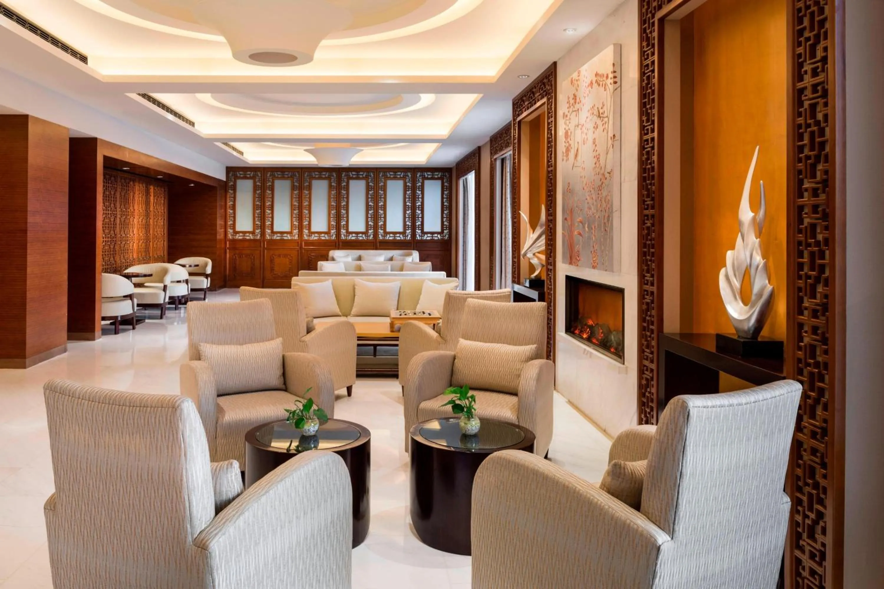 Lounge or bar in Sheraton Hohhot Hotel