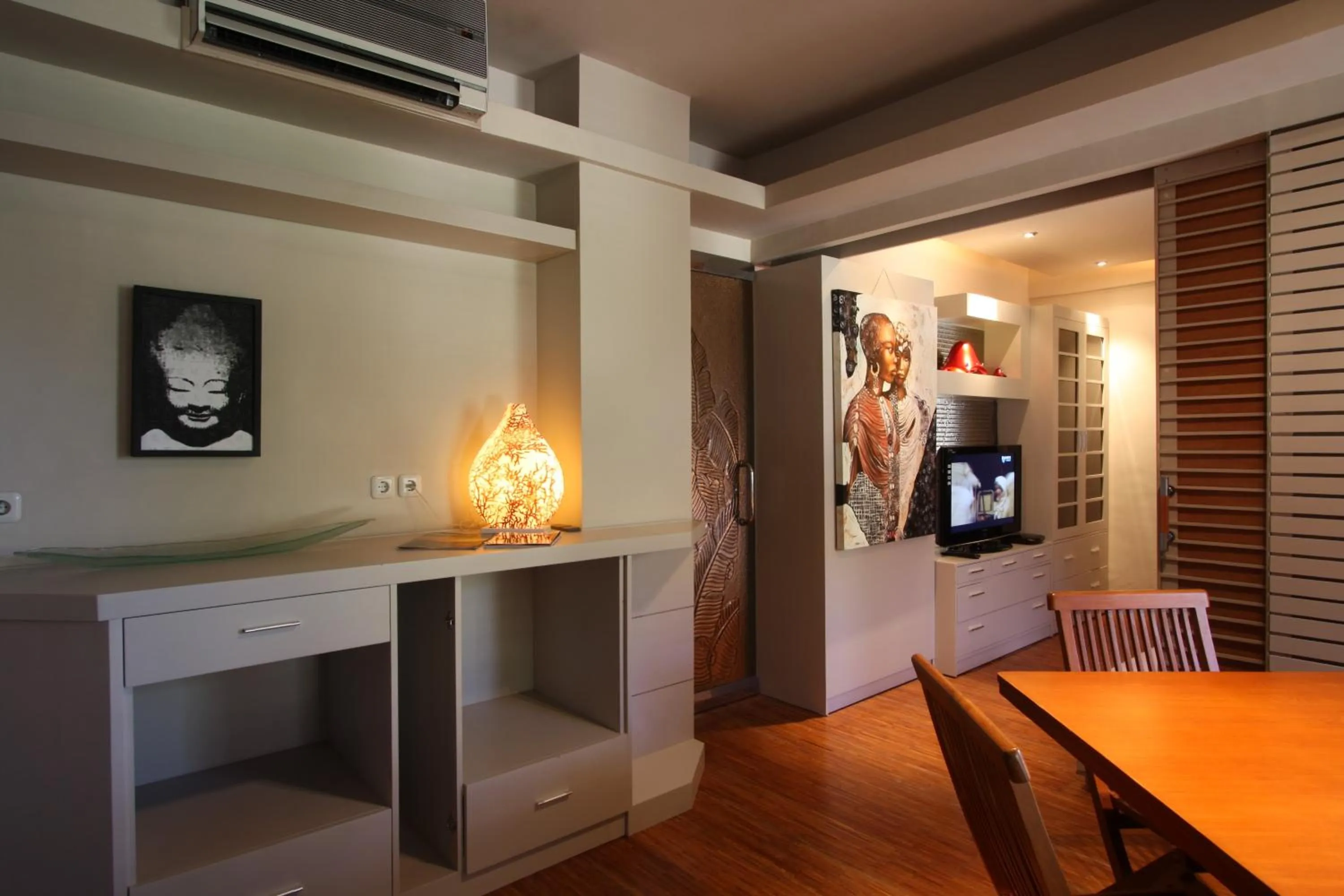 Decorative detail in Sejuk Suites