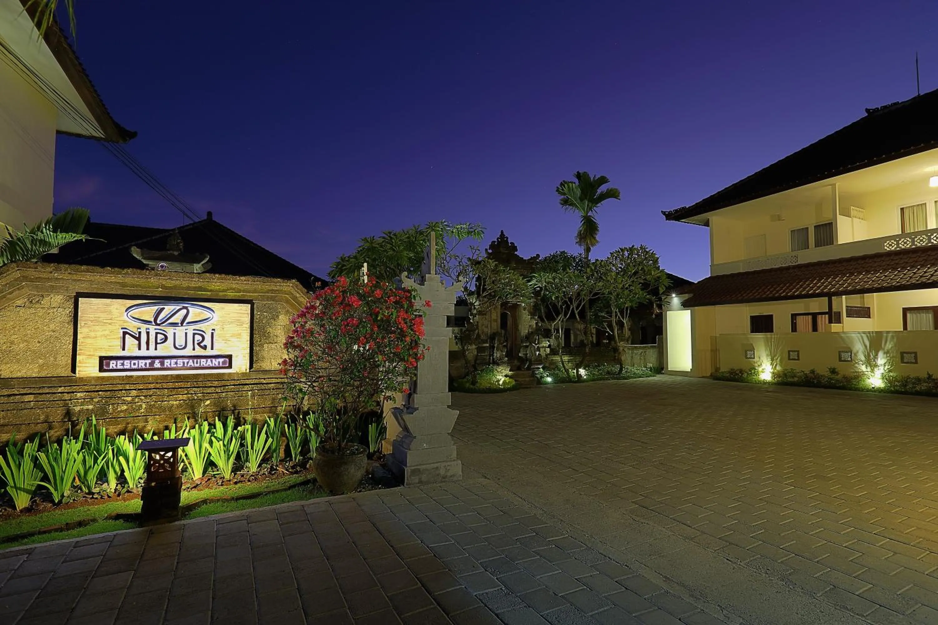Facade/entrance in Nipuri Resort and Villas Seminyak by Kamara