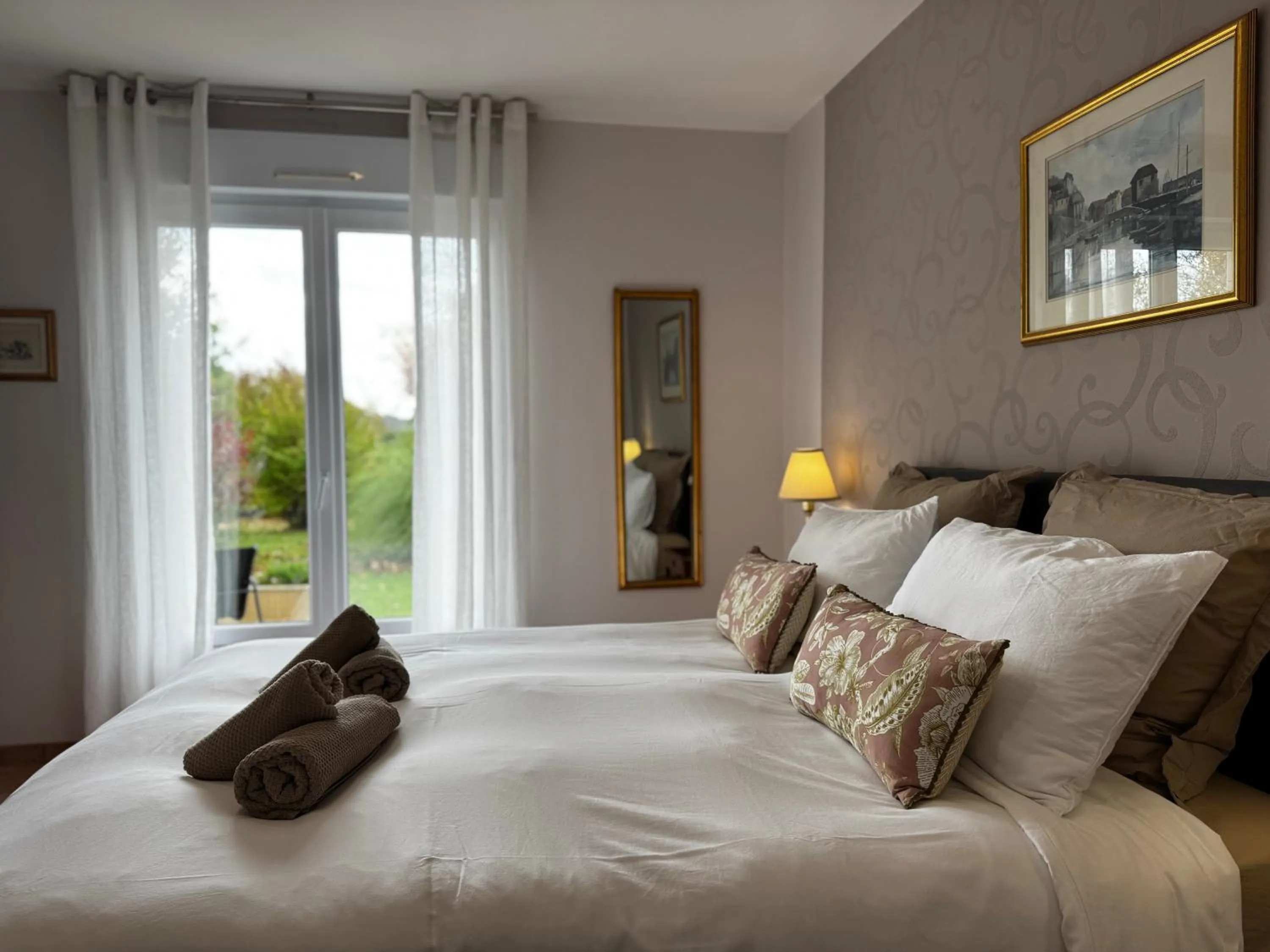 Bedroom, Bed in Les Vieilles Digues