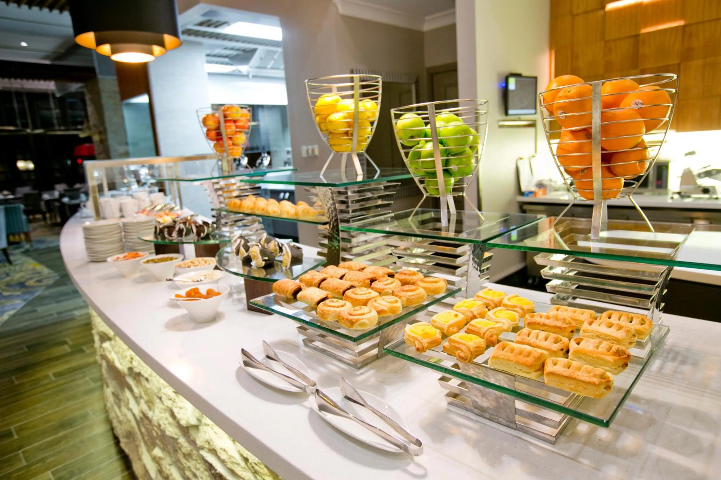 Buffet breakfast in Duxton Hotel Perth