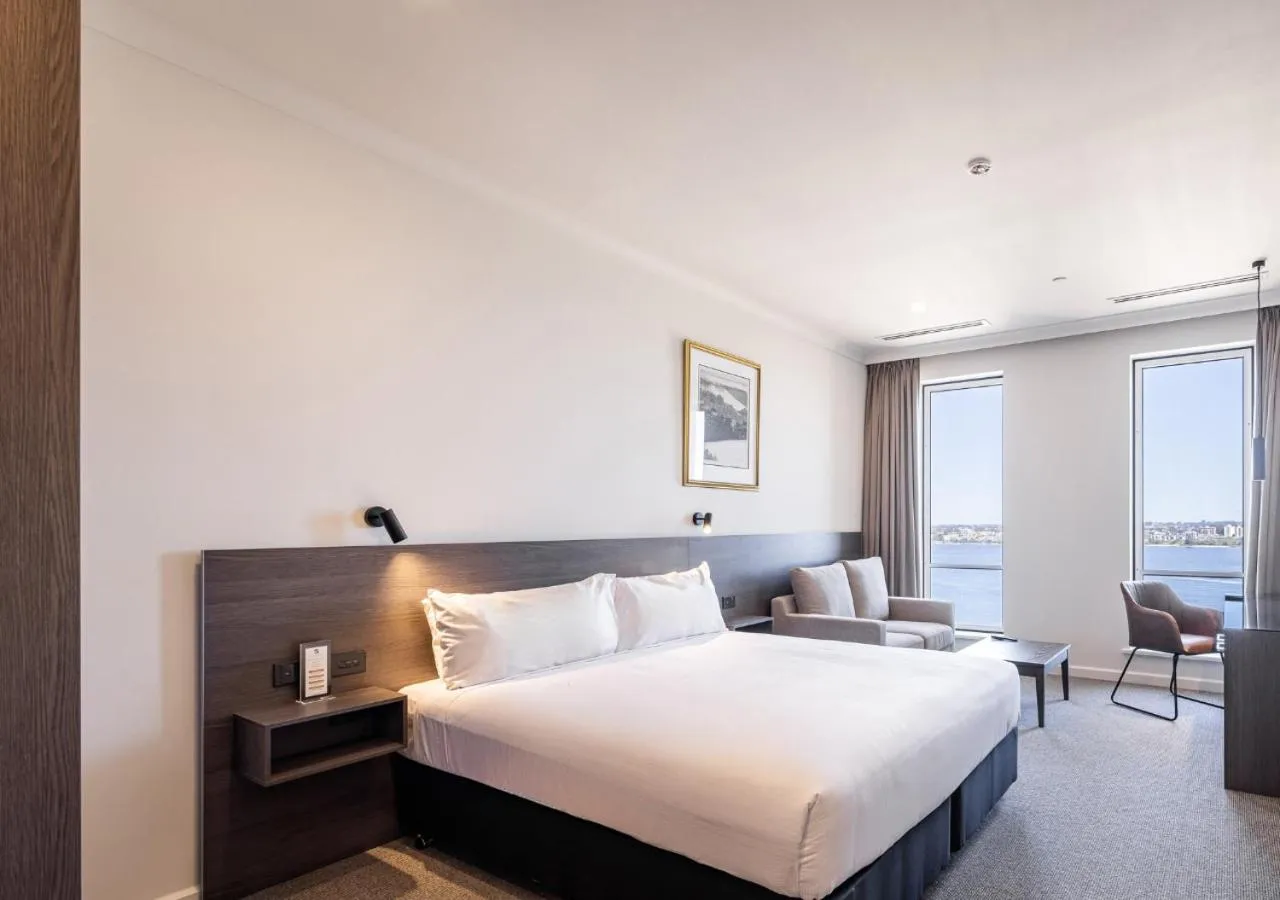 Bed in Duxton Hotel Perth