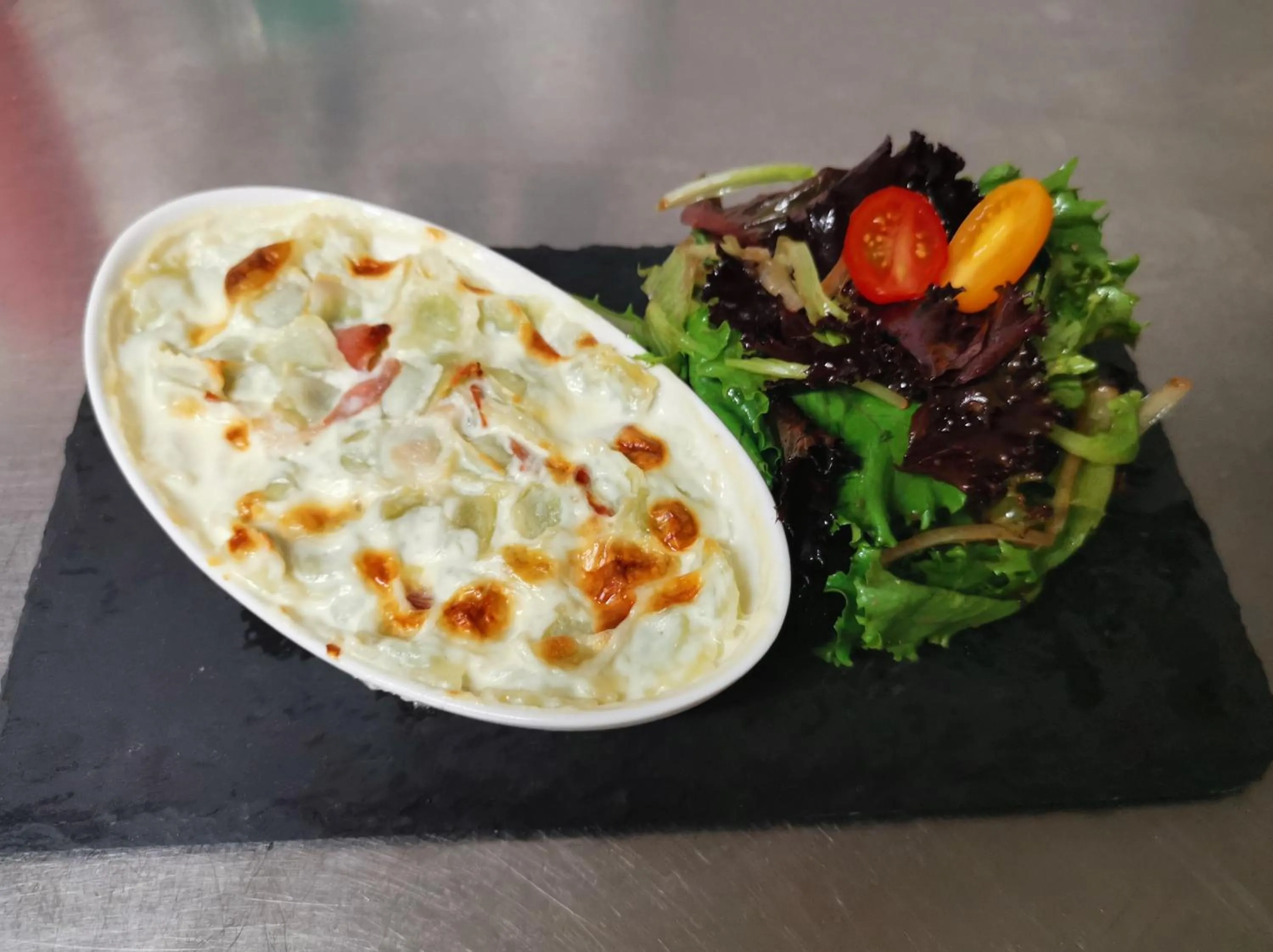 Restaurant/places to eat in Hôtel Rose des Vents