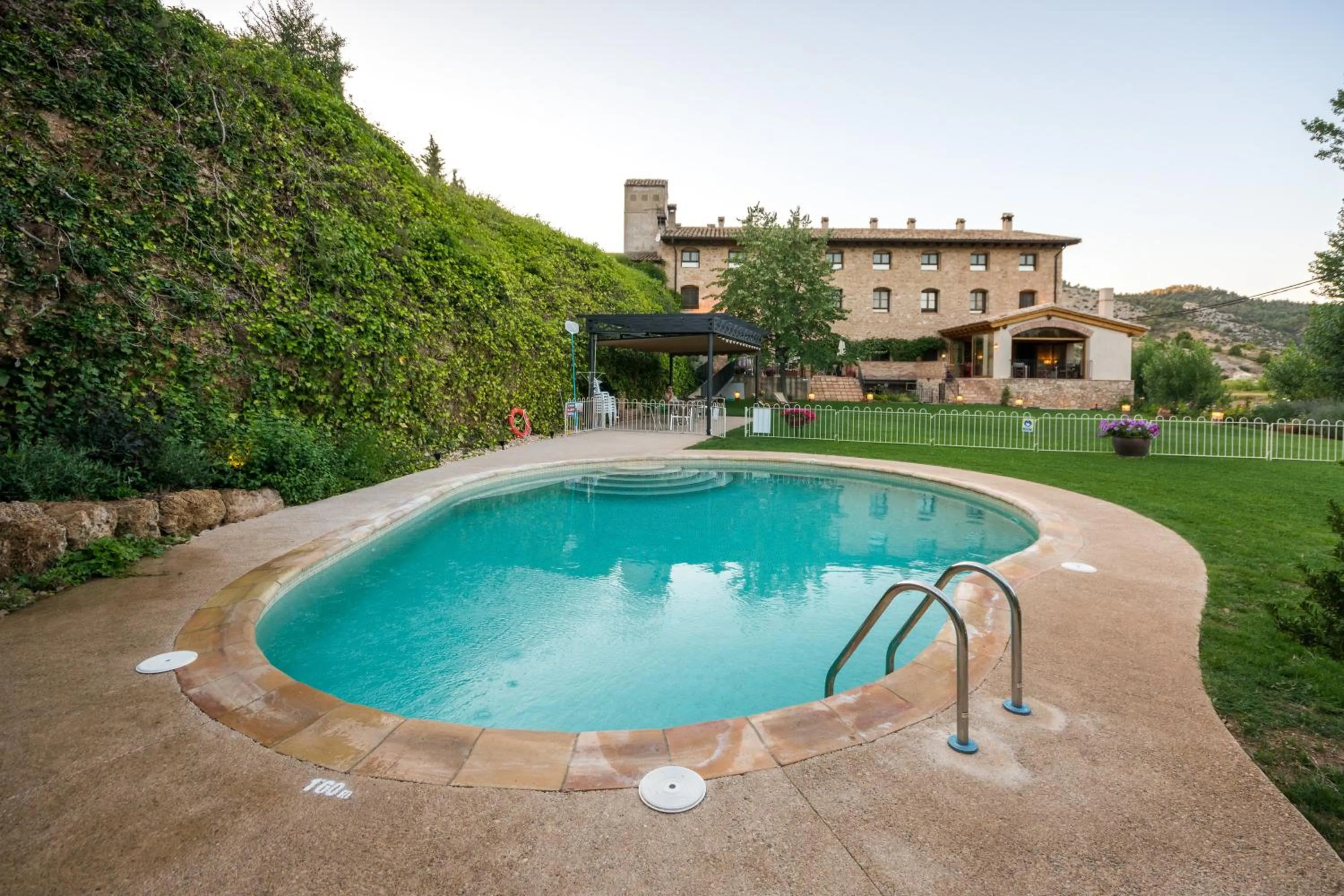 Swimming pool in Font del Pas