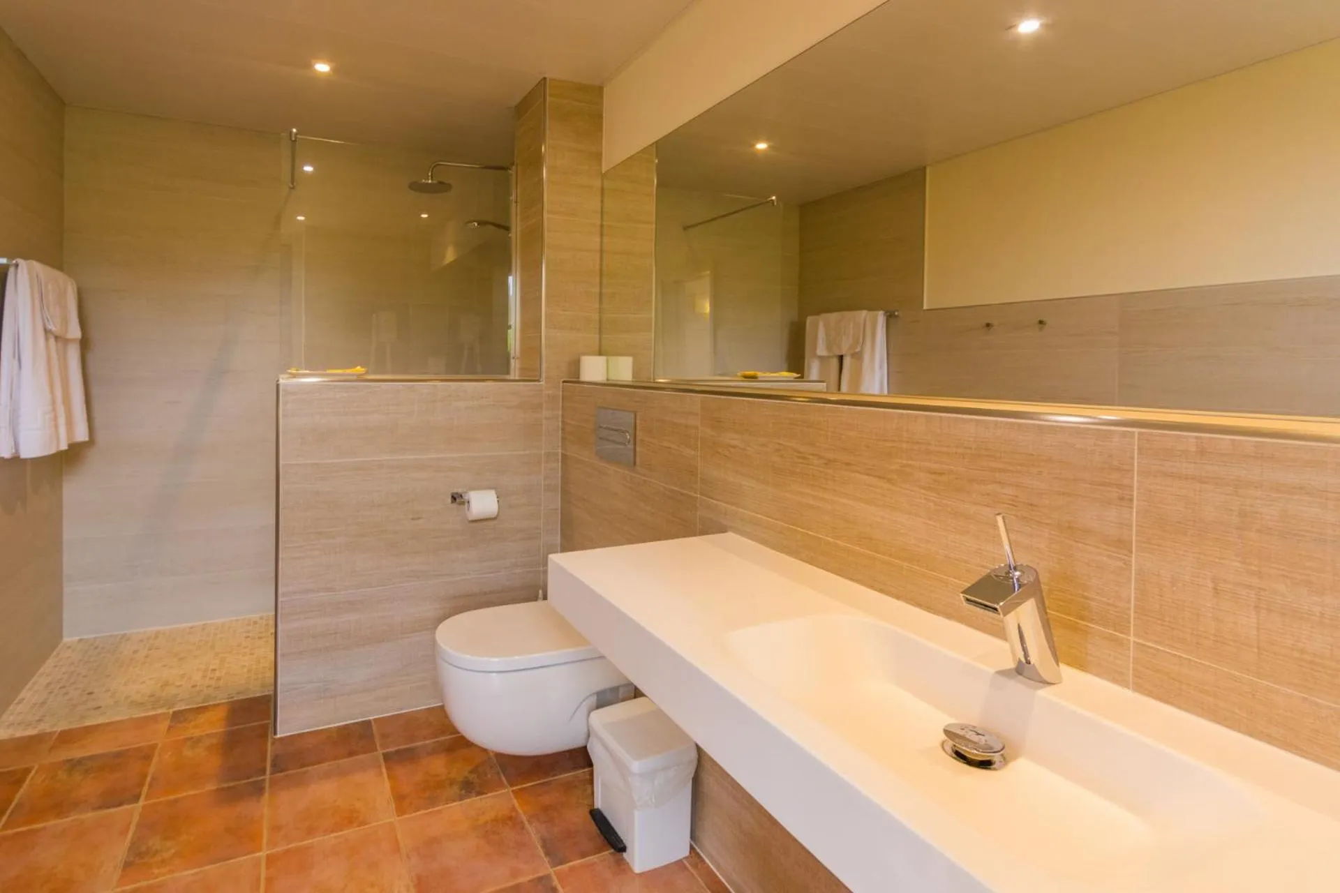 Bathroom in Font del Pas