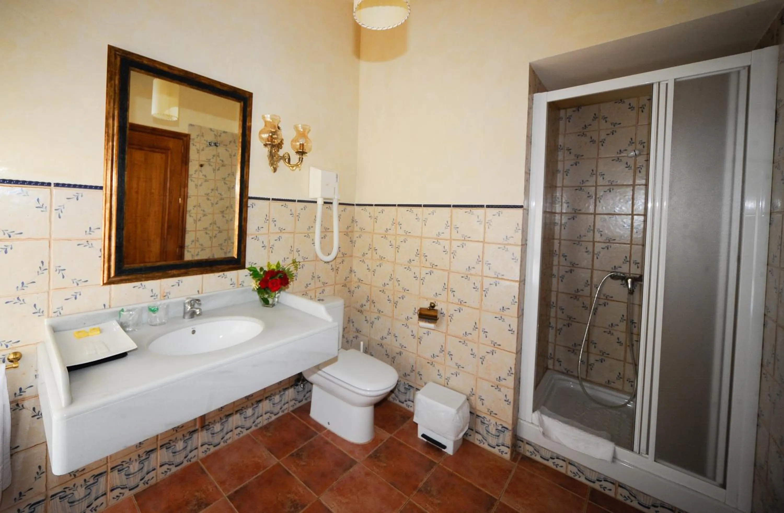 Bathroom in Font del Pas