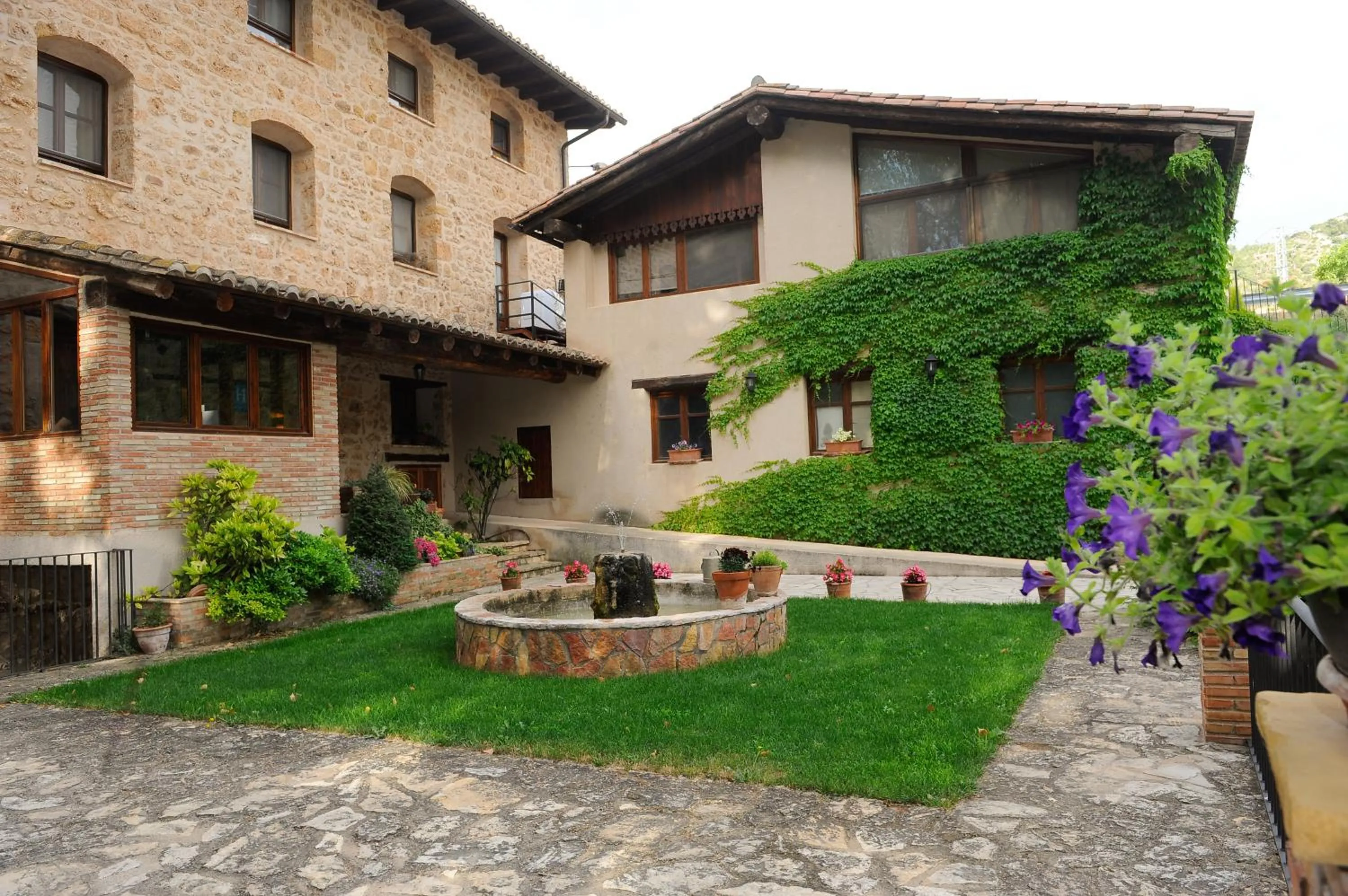 Property building in Font del Pas