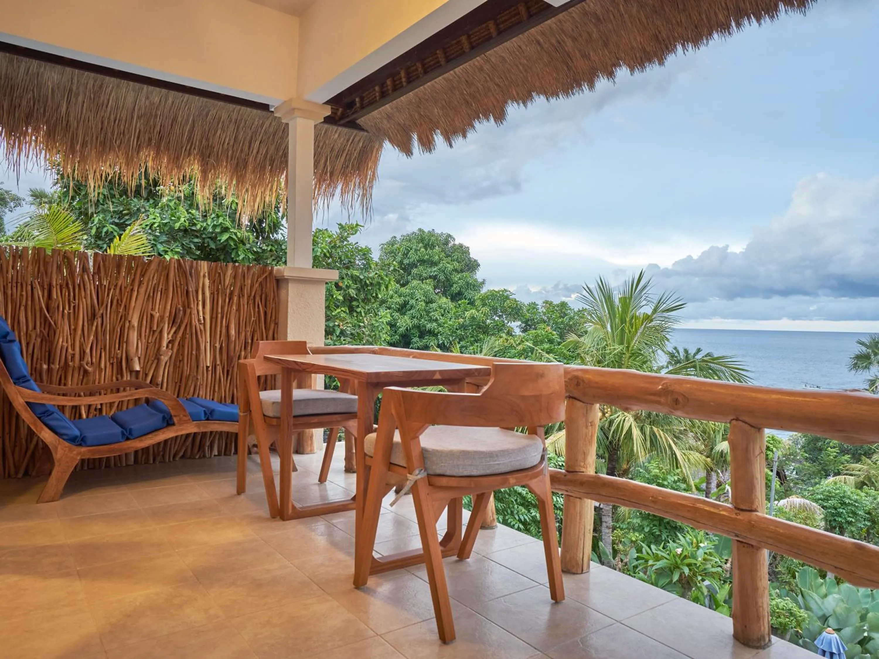 Patio in Onlyou Villas