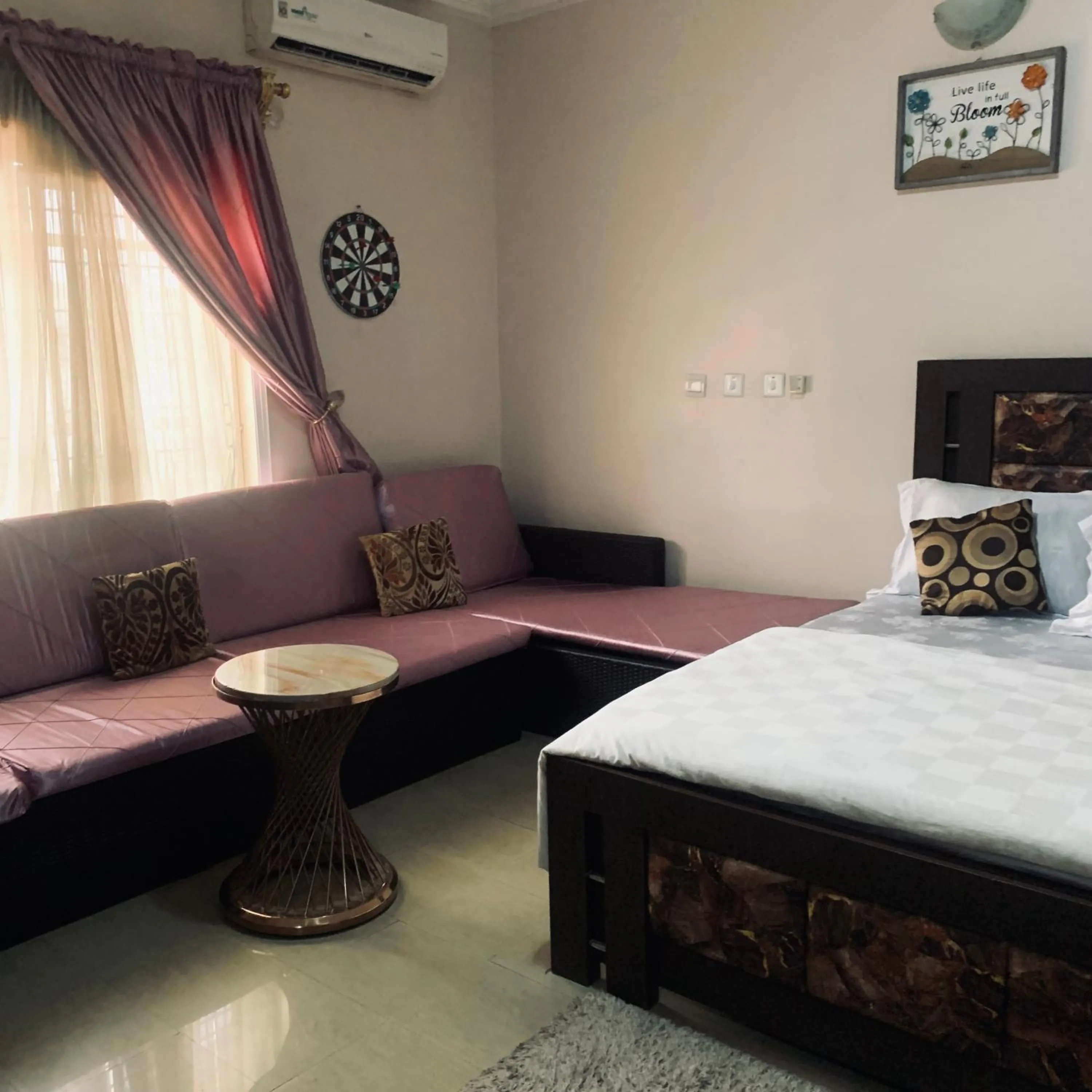 Bed in Health Plaza Abuja