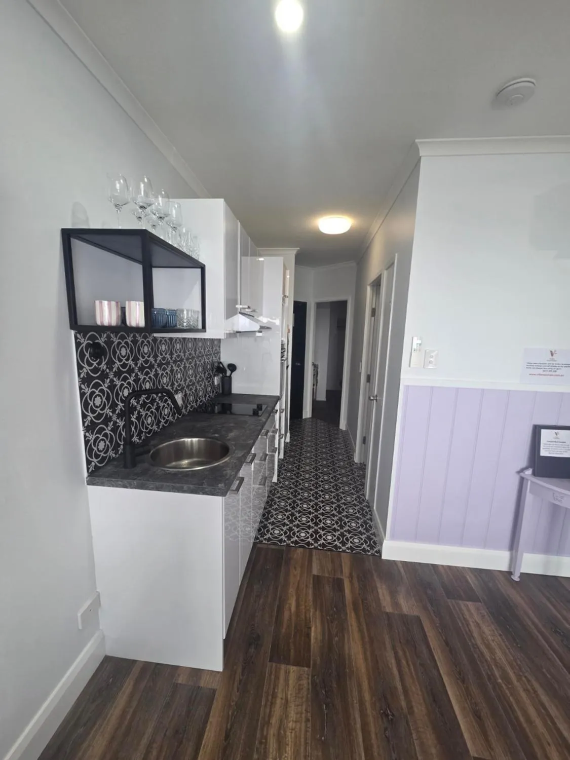 Villa Vaucluse Apartments