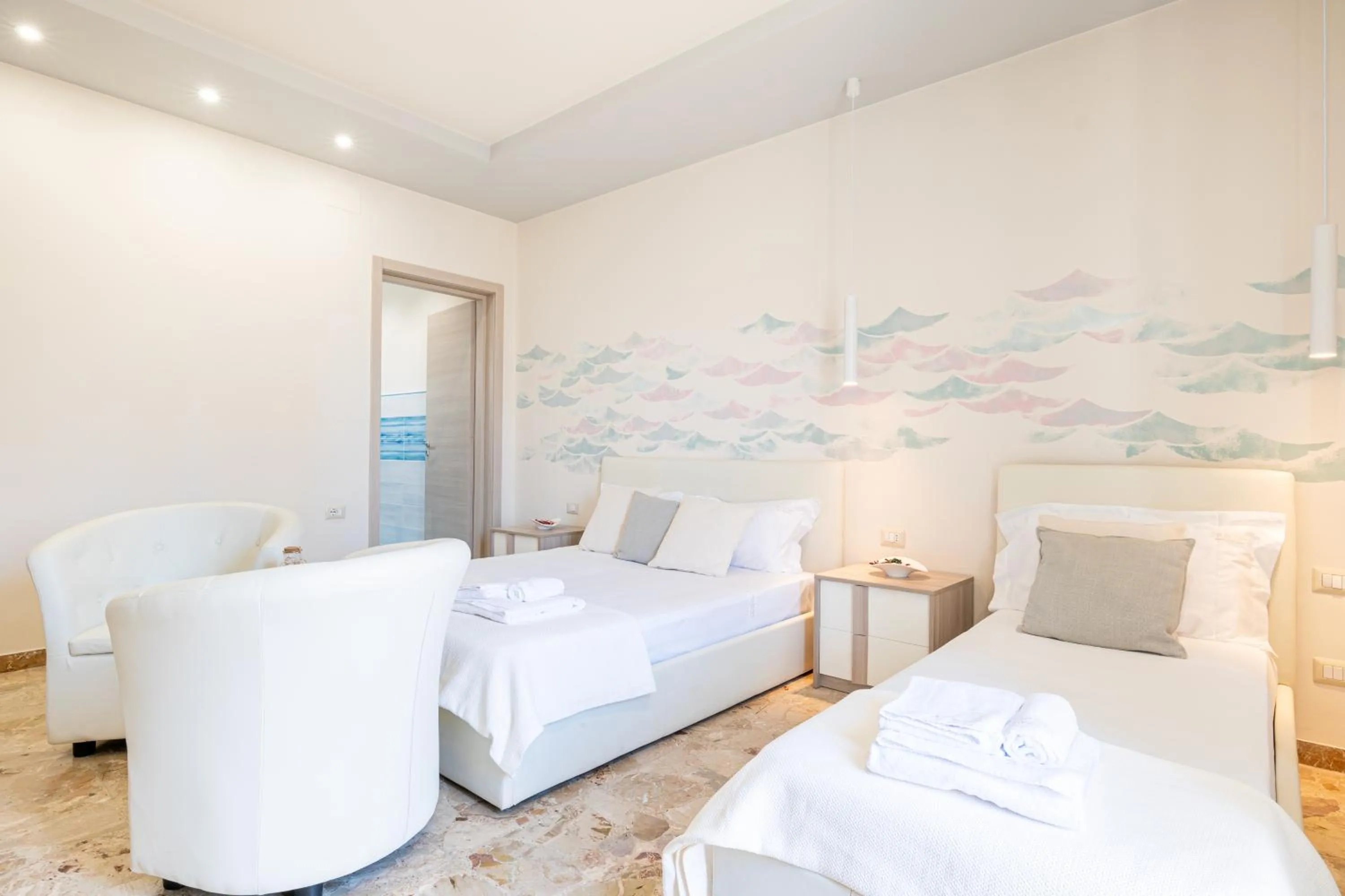 Photo of the whole room in Dei del Mare Extra Luxury