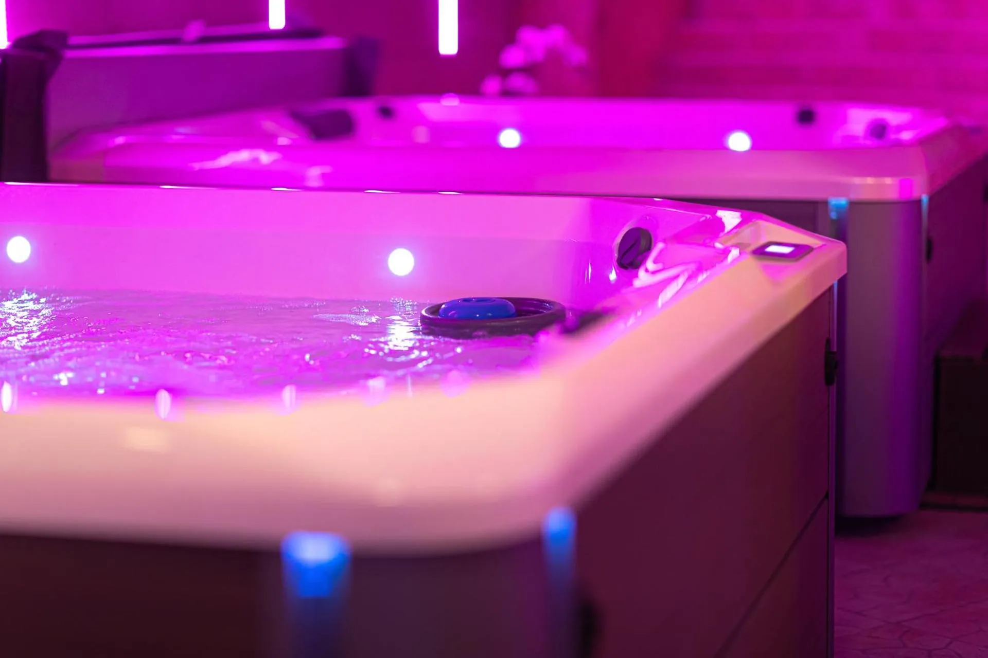 Hot Tub in Mártoni Resort & Restaurant