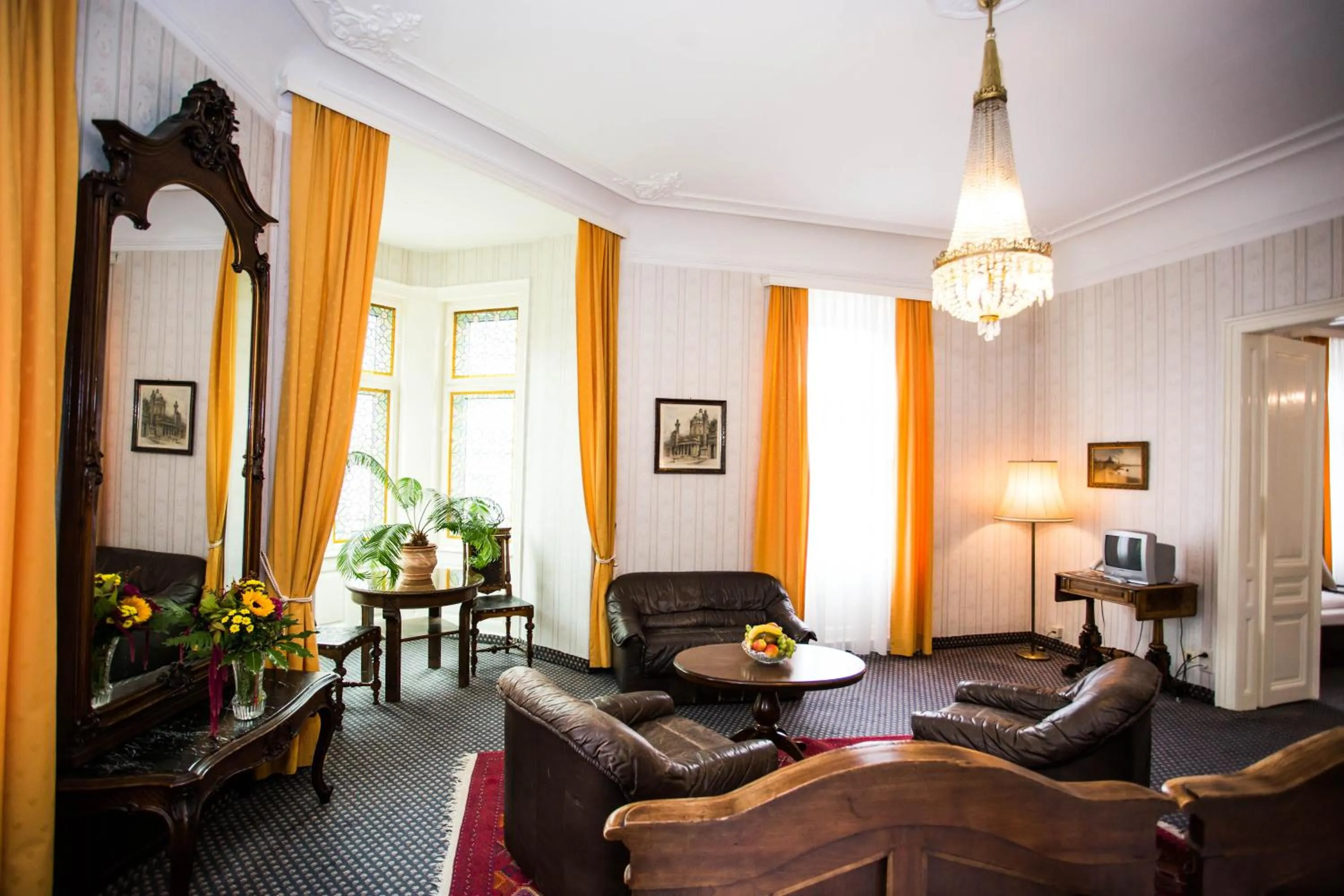 Seating area in Hotel Atlanta