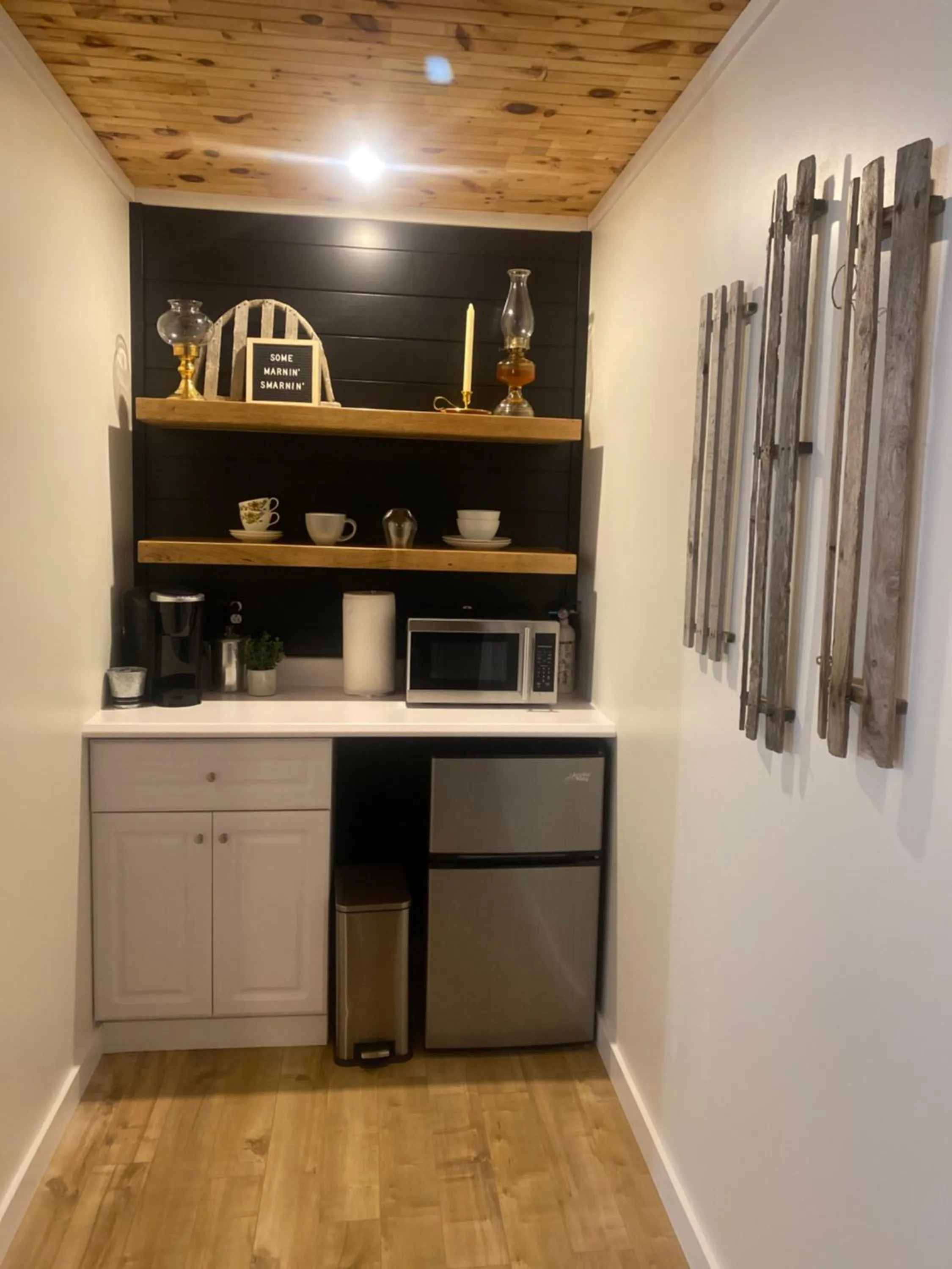 Raleigh Rooms & Taylor's Crafts