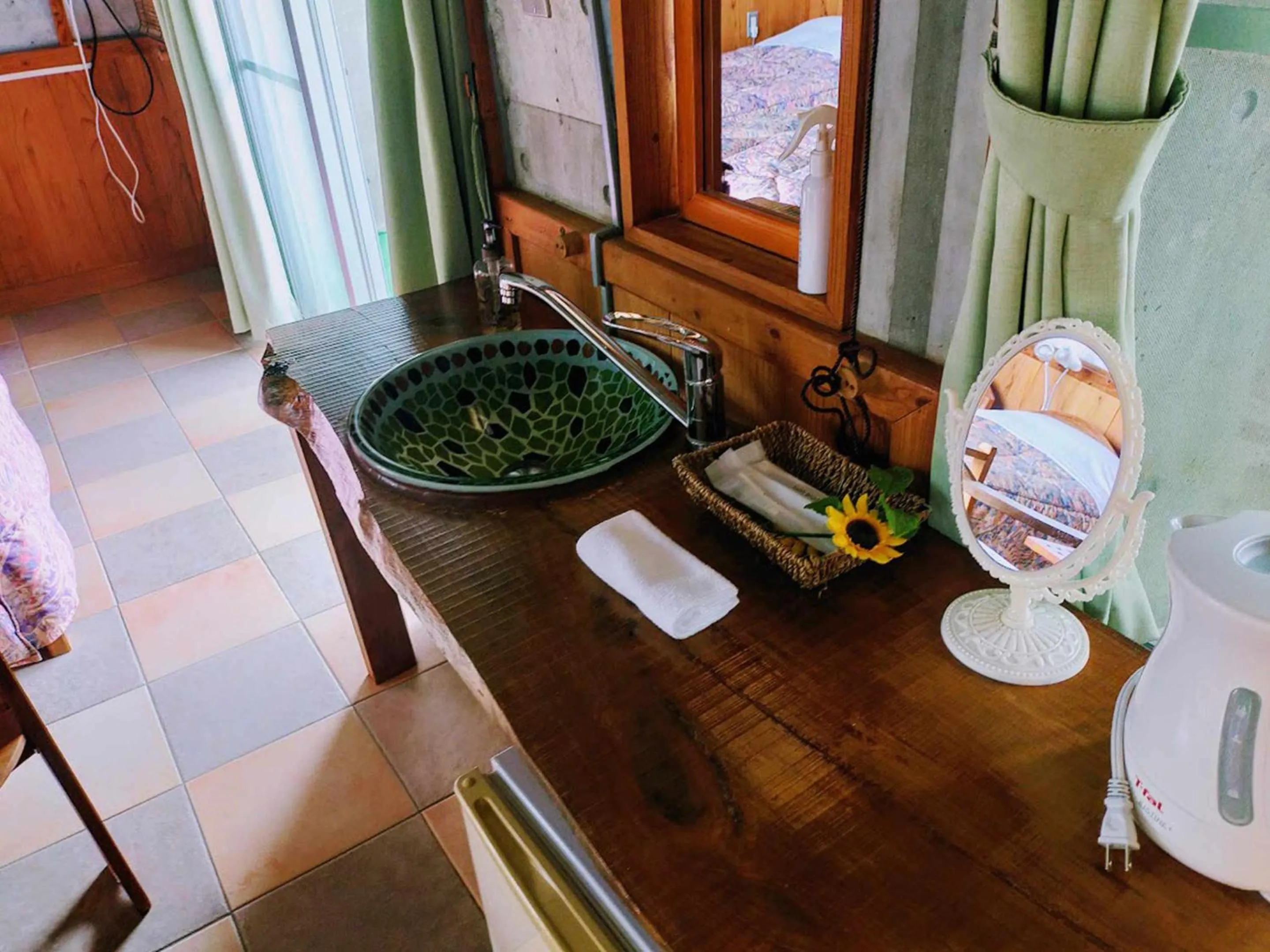 Decorative detail in Buzz Resort