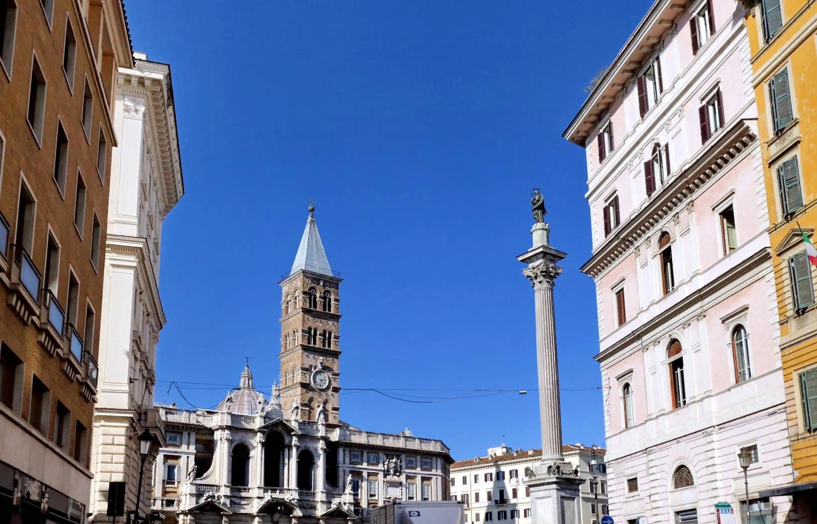 Nearby landmark in BQ House Colosseo Luxury Rooms