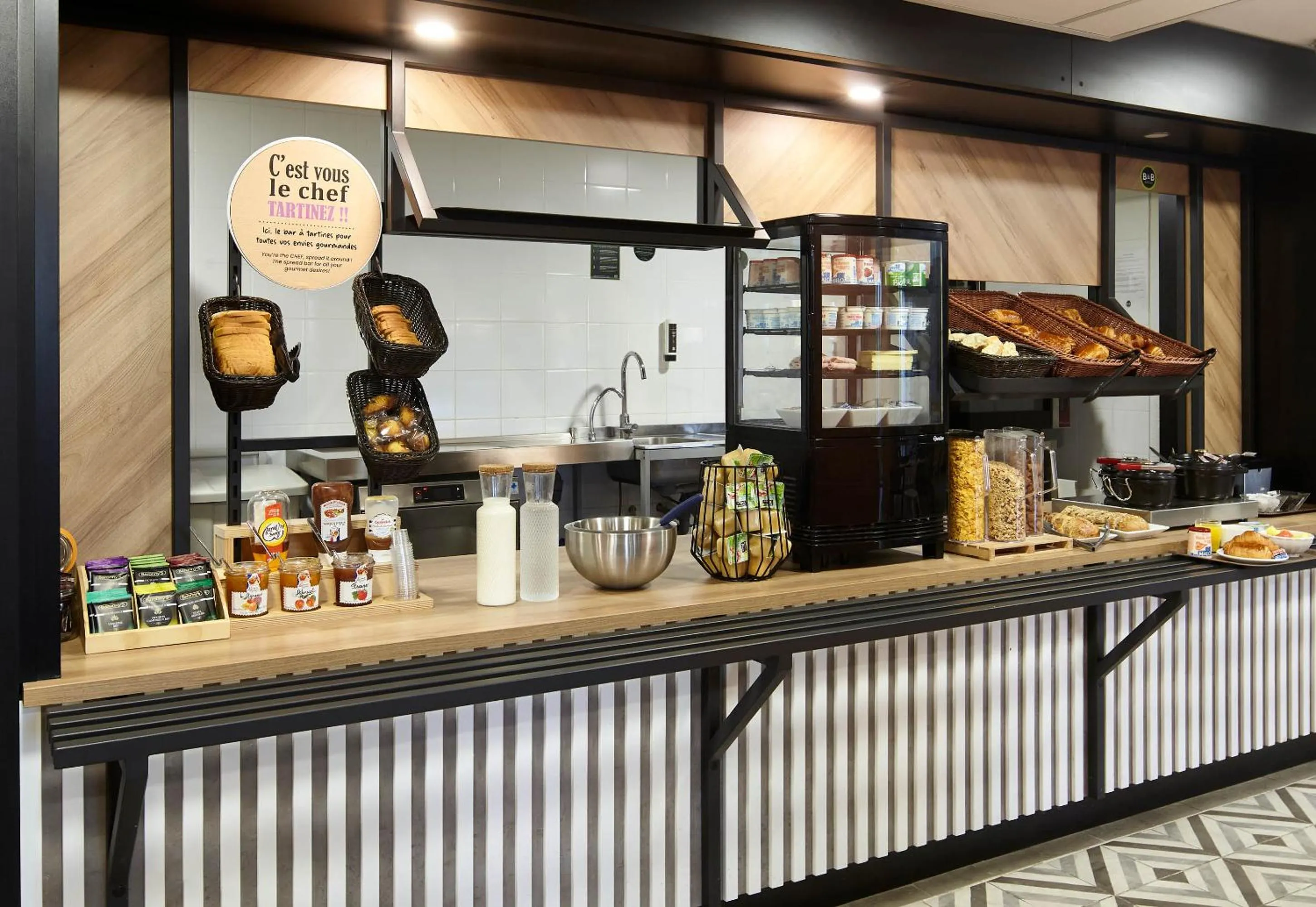 Buffet breakfast in B&B HOTEL Paris Nord Gonesse Parc des Expos