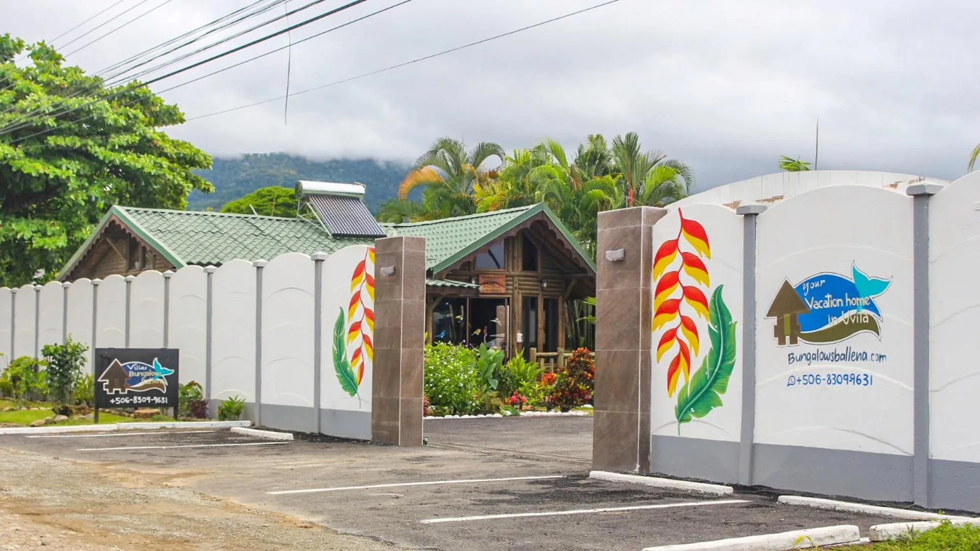 Property building in Bungalows Ballena