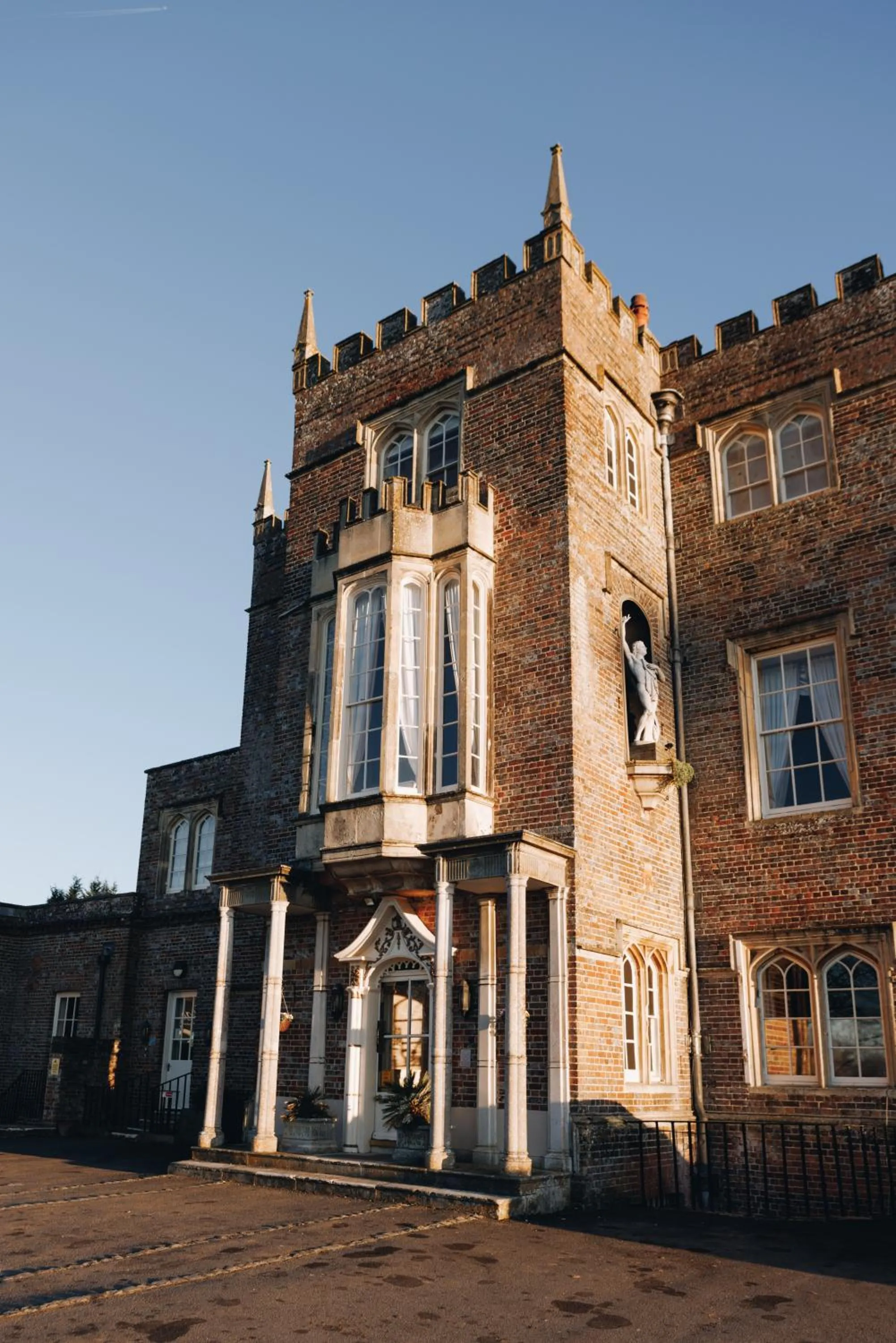 Property building in Donnington Grove Hotel & Golf Club