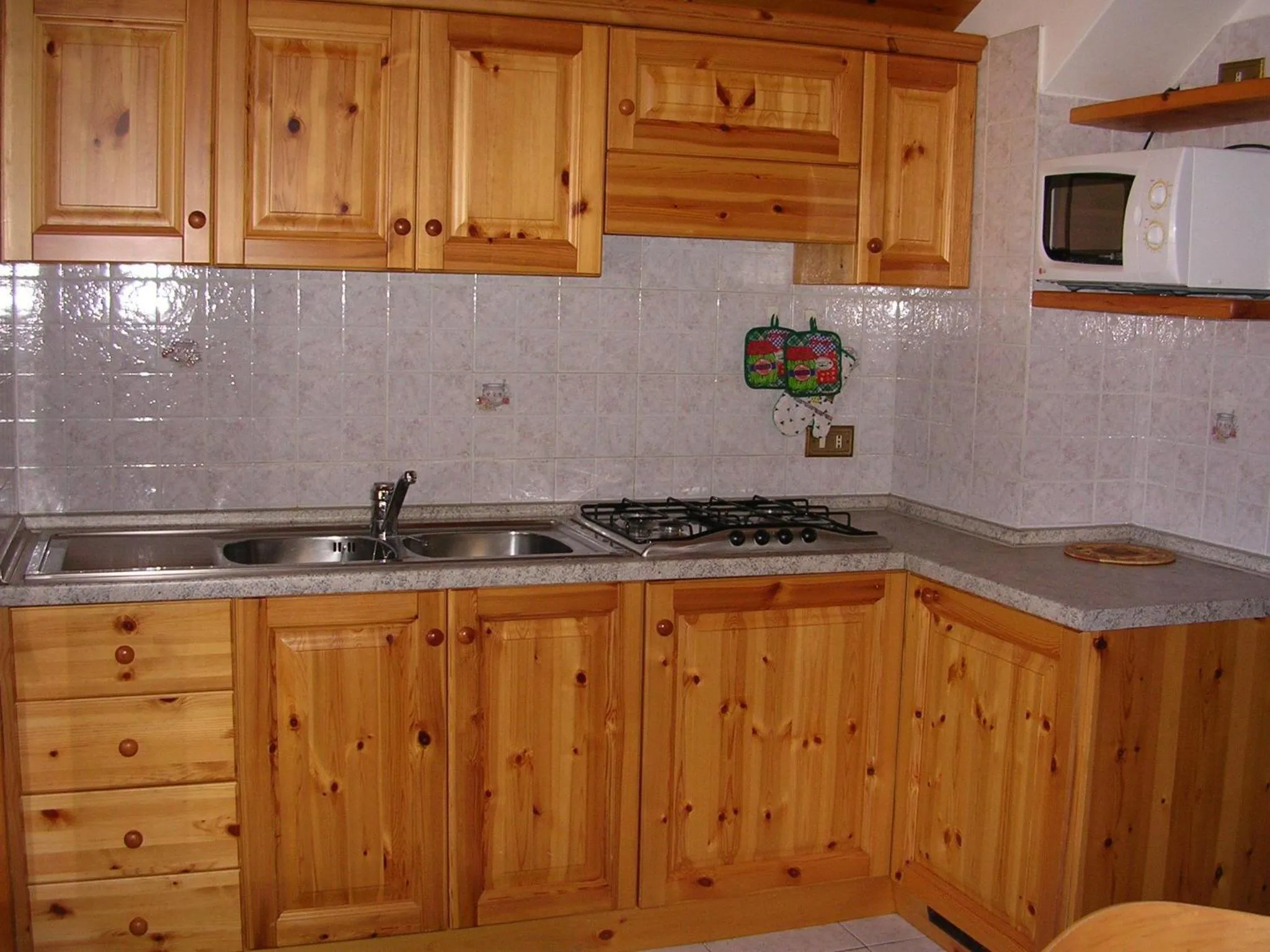 Kitchen or kitchenette in Chalet Bucaneve