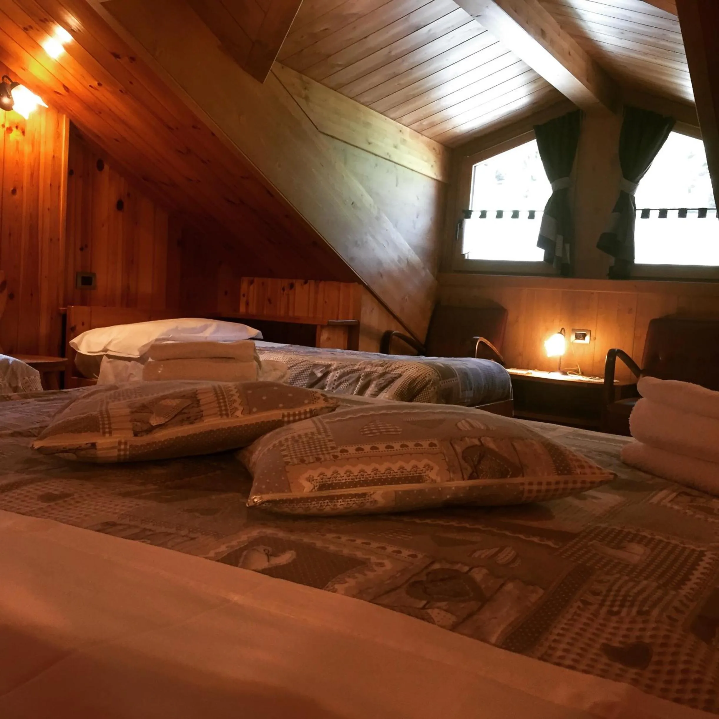 Bed in Chalet Bucaneve