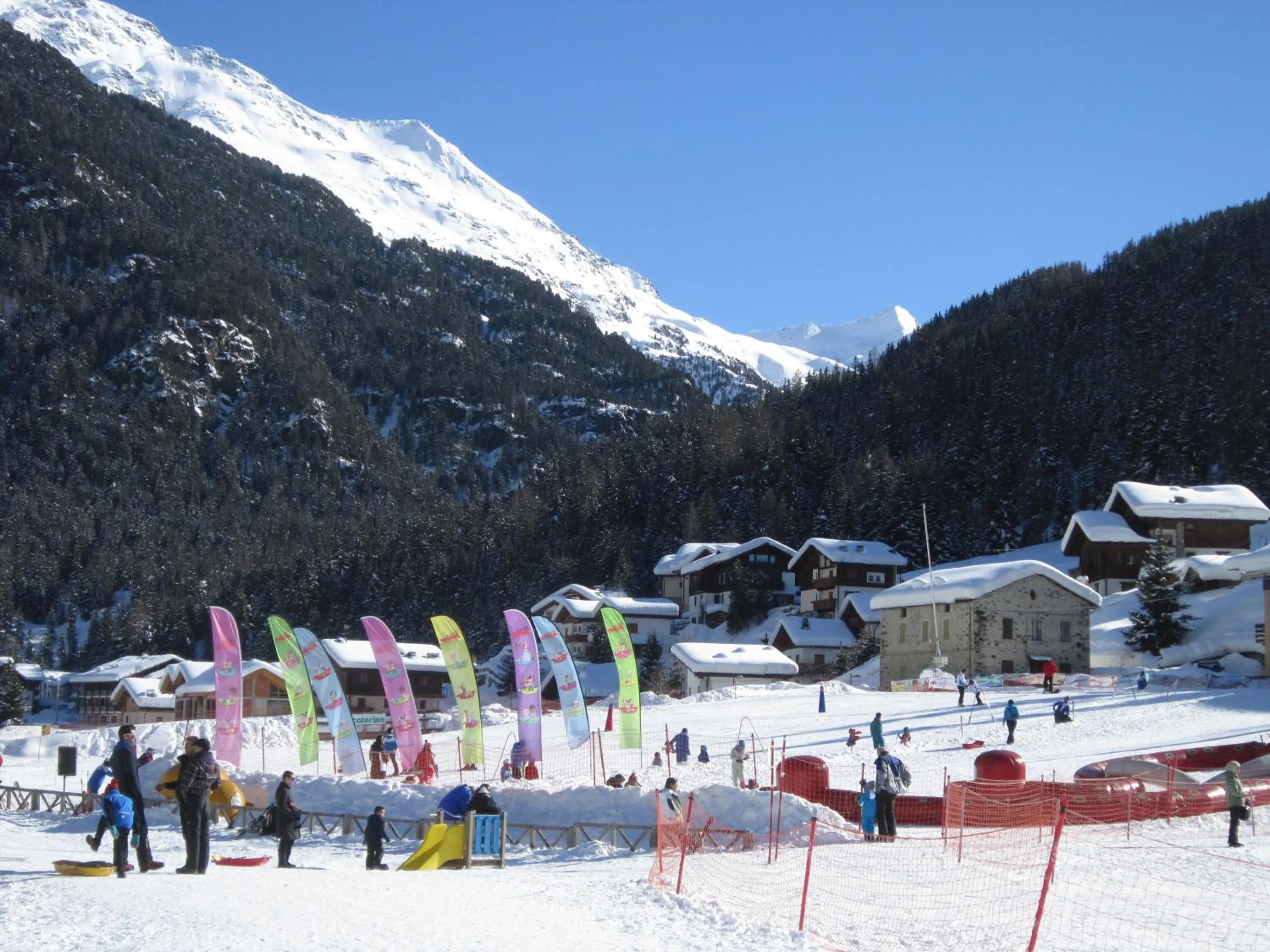 Ski School in Chalet Bucaneve