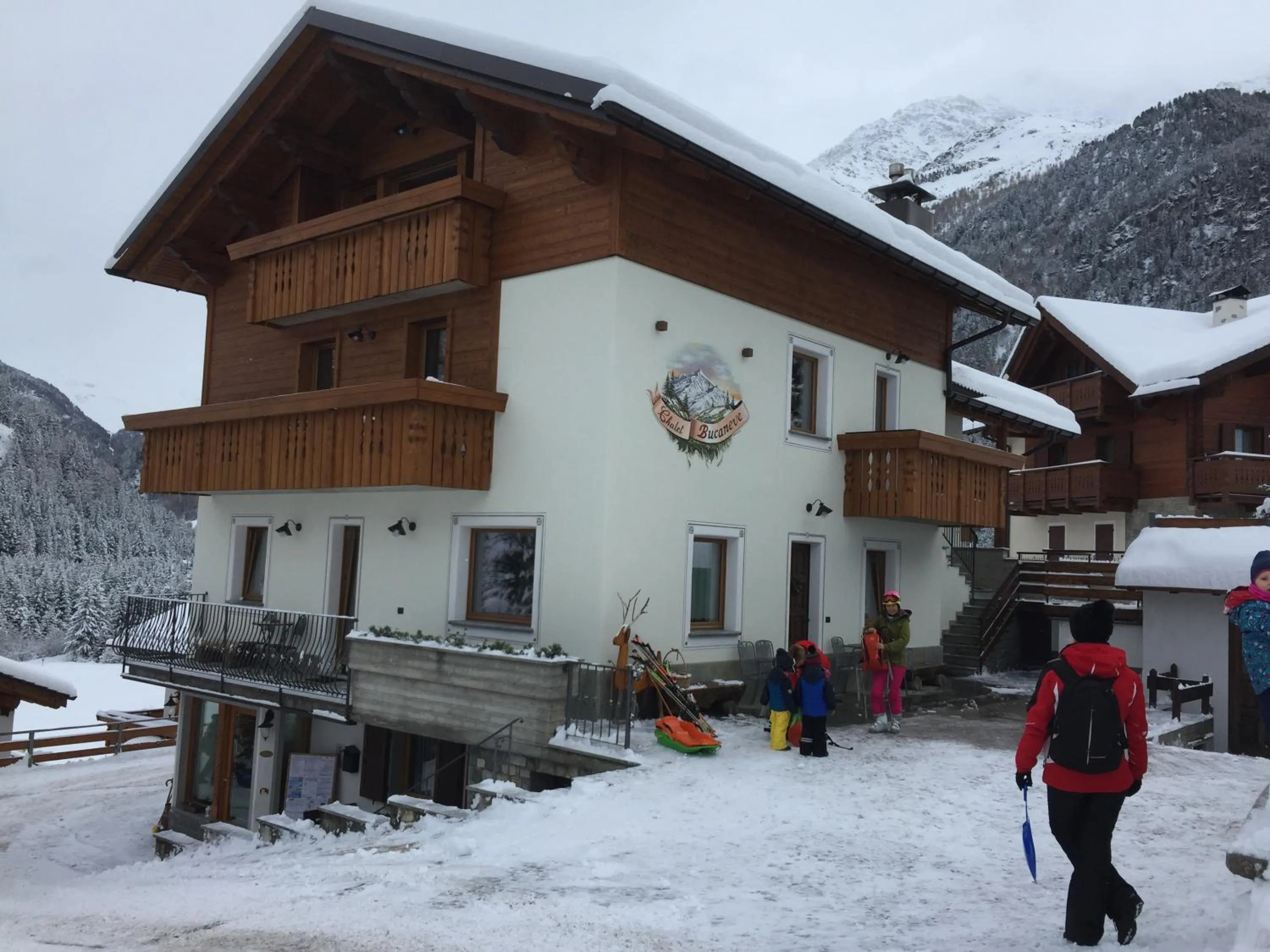 Property building in Chalet Bucaneve