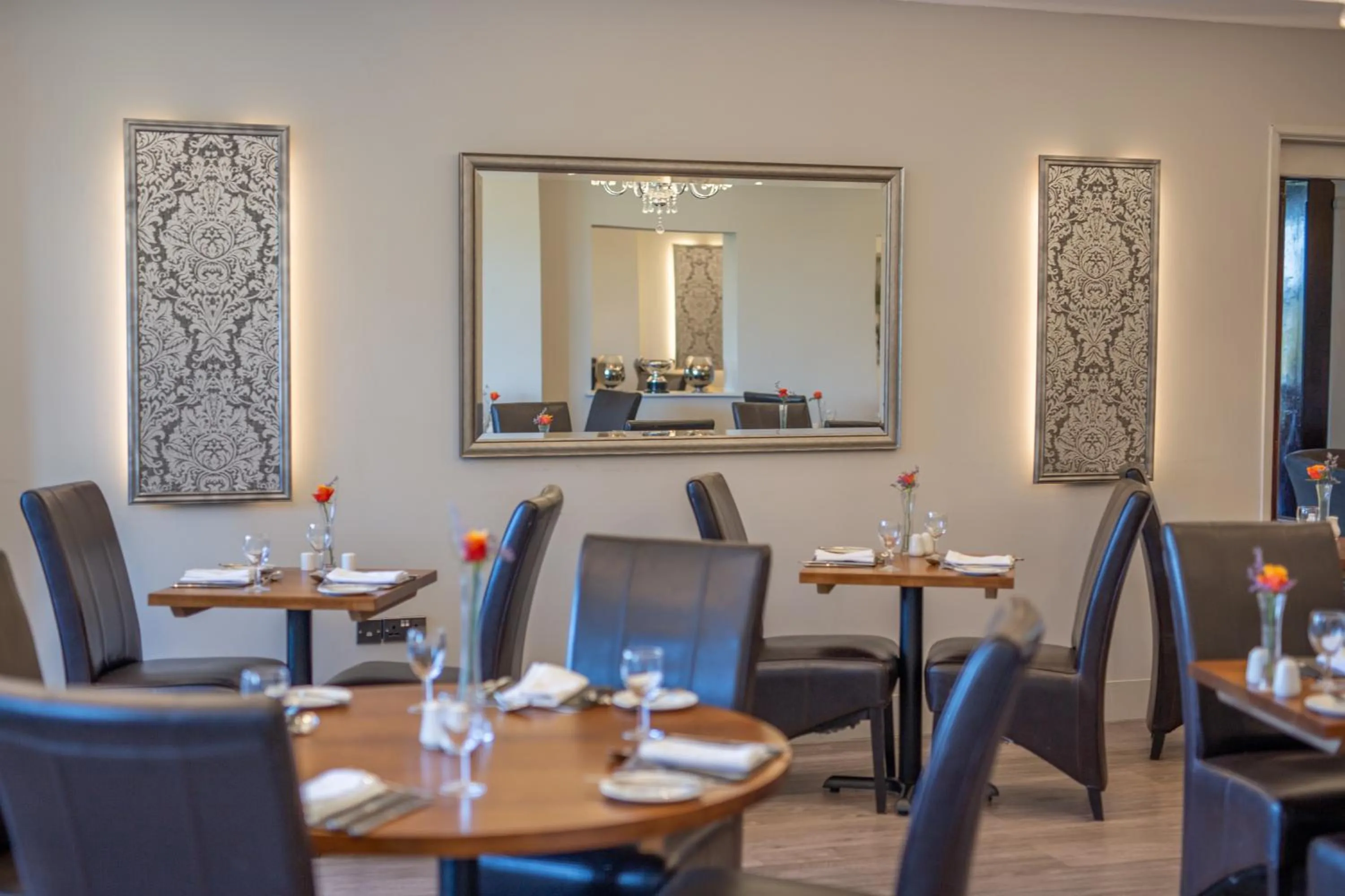Restaurant/places to eat in Links Country Park Hotel