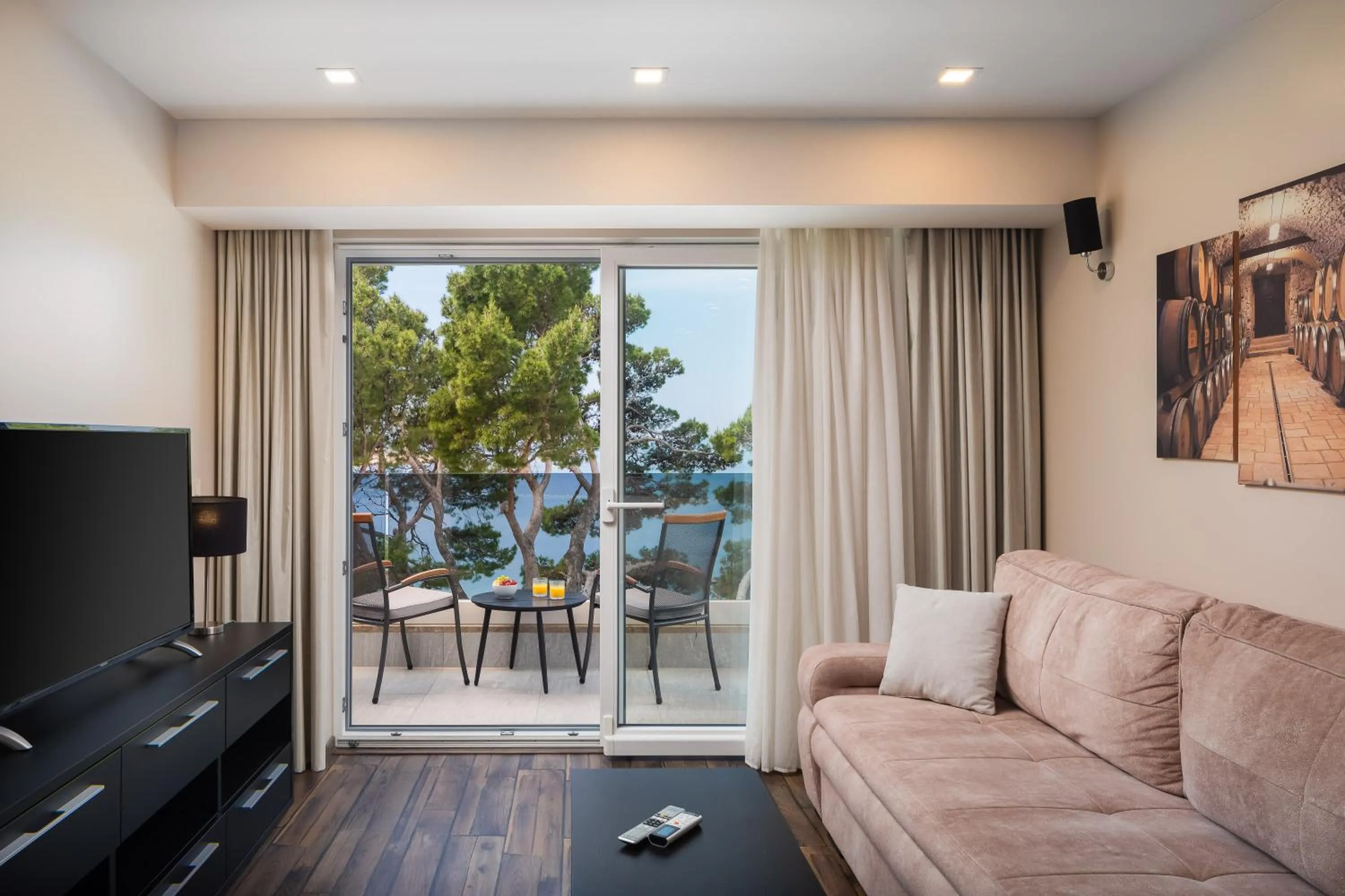 View (from property/room) in Hotel Central Beach 9