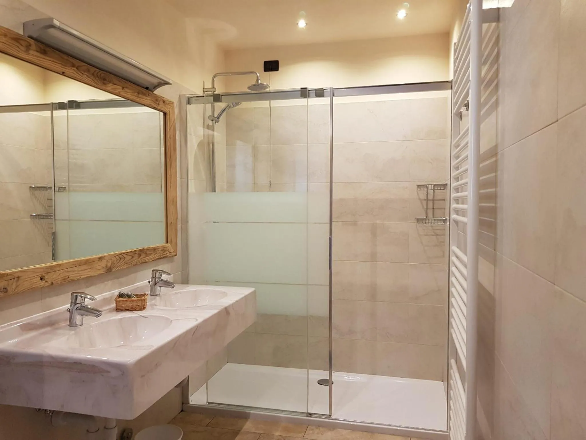 La Grolla Rooms & Apartments