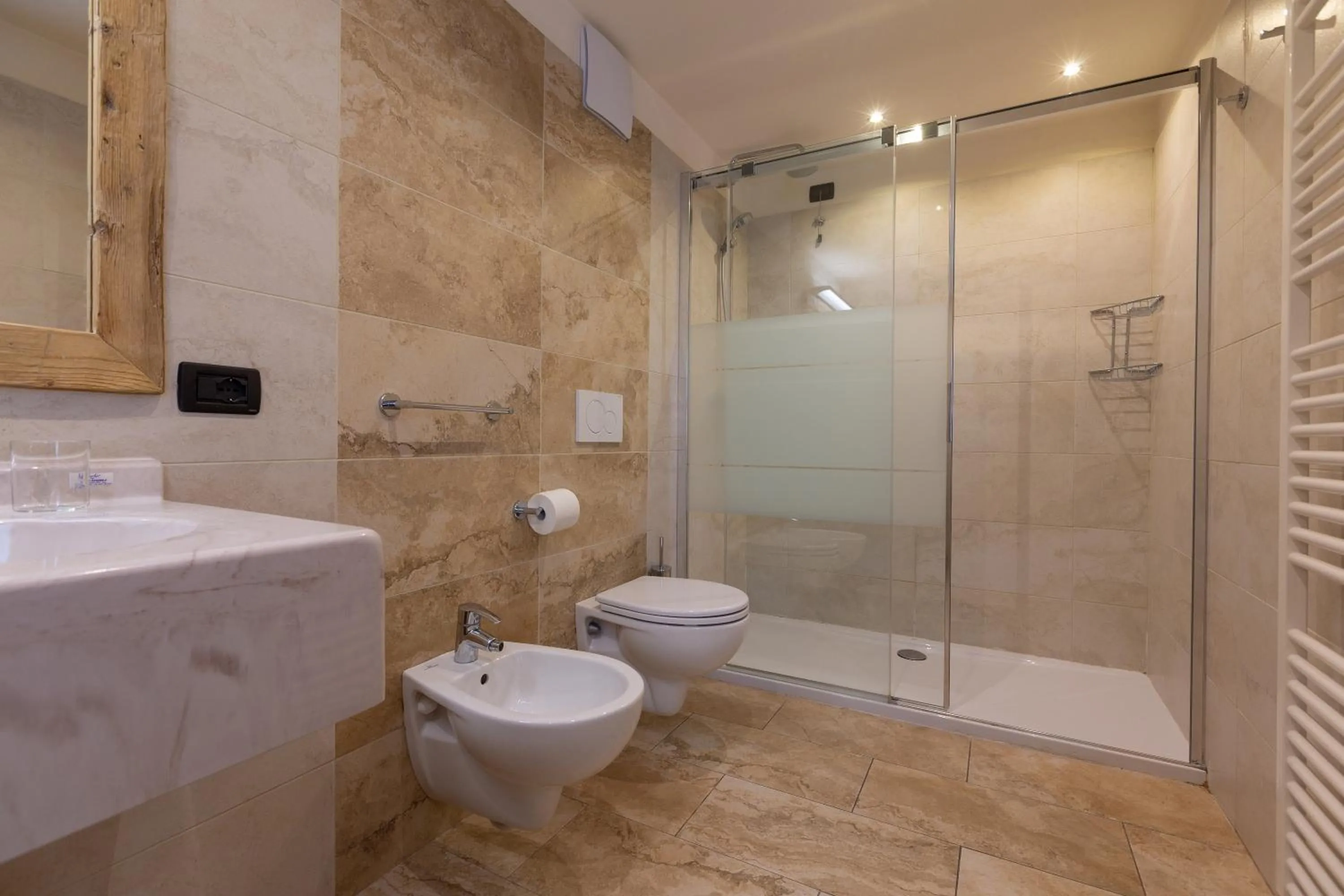 La Grolla Rooms & Apartments