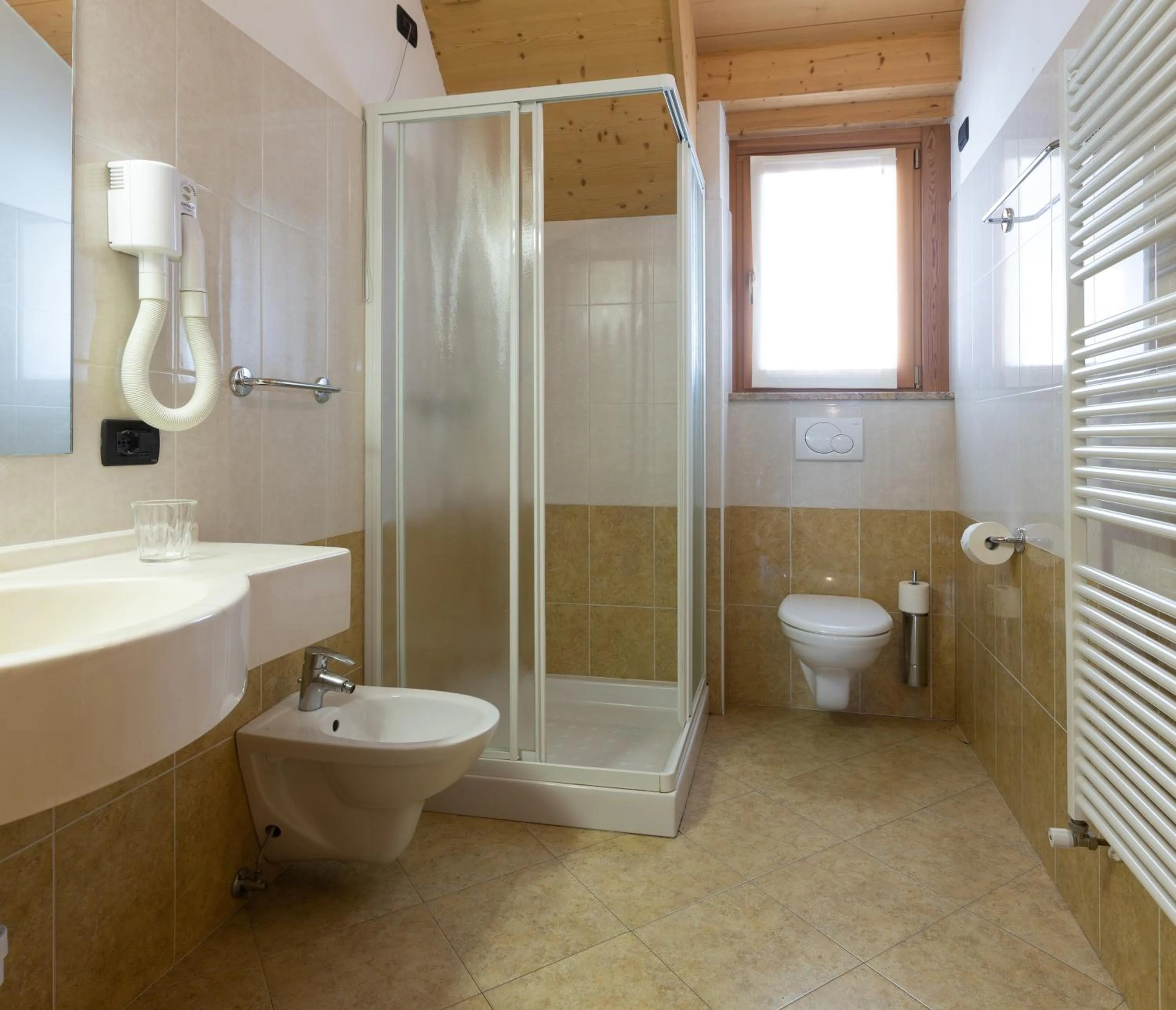 La Grolla Rooms & Apartments