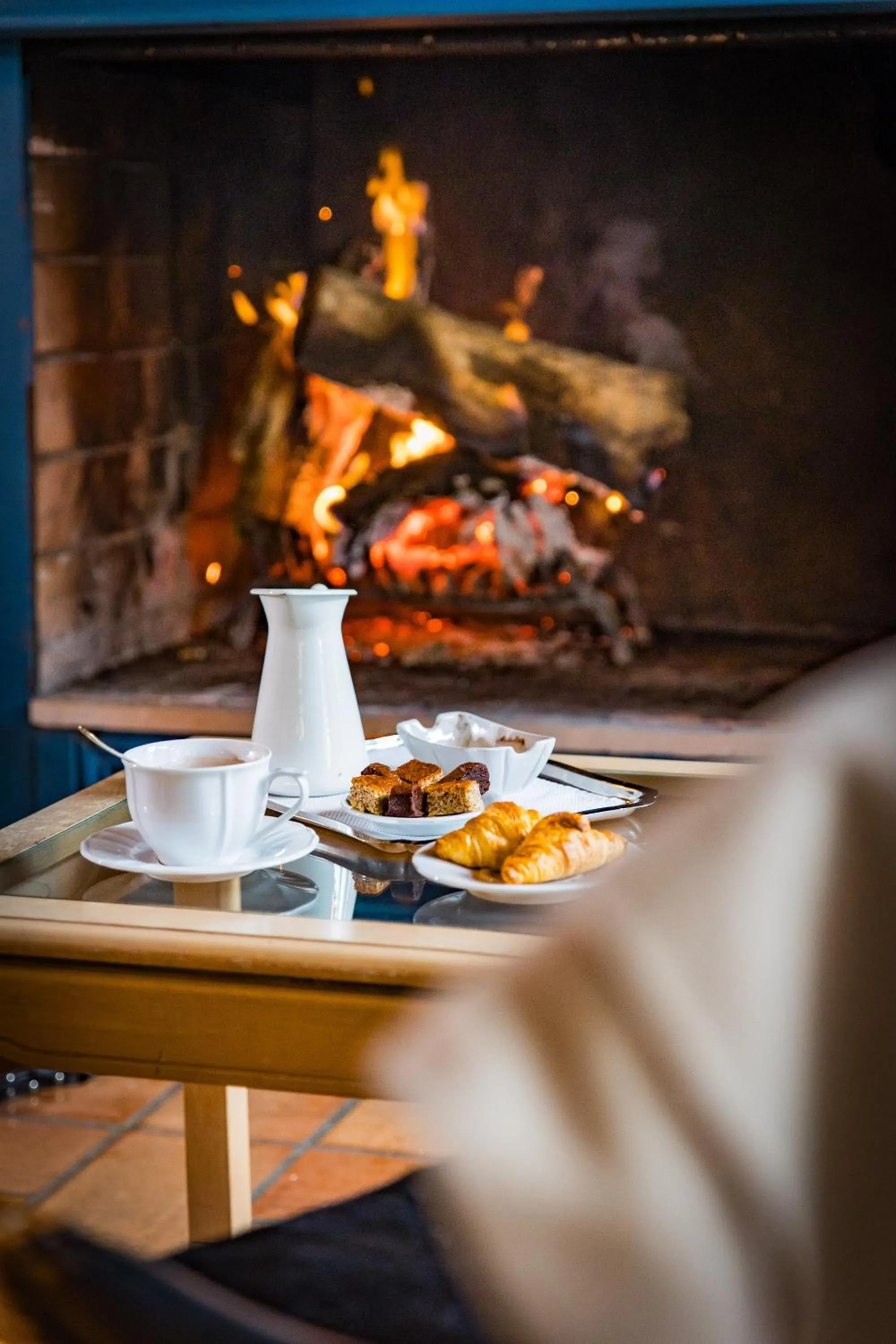 Lounge or bar in Hotel de Charme Le Sud Bretagne